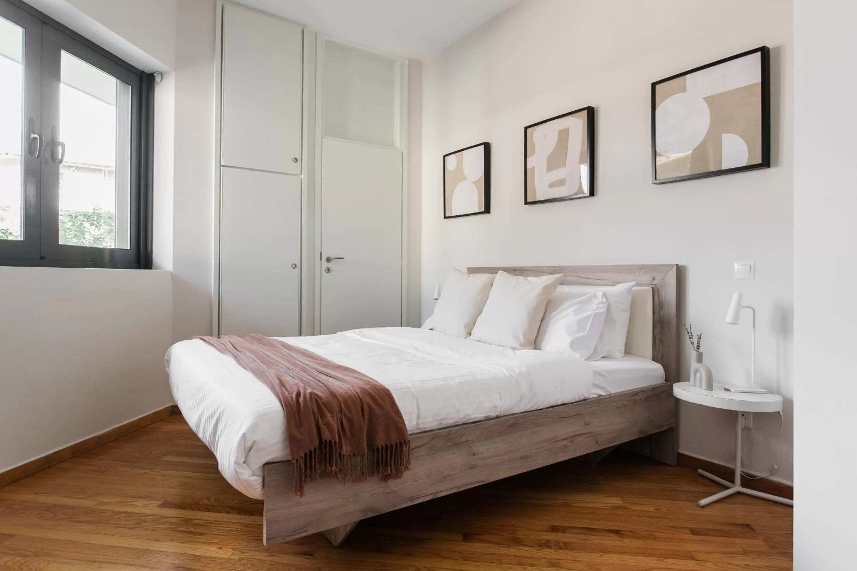 Bedroom, Bed in ZOIA The Hill by UPSTREET