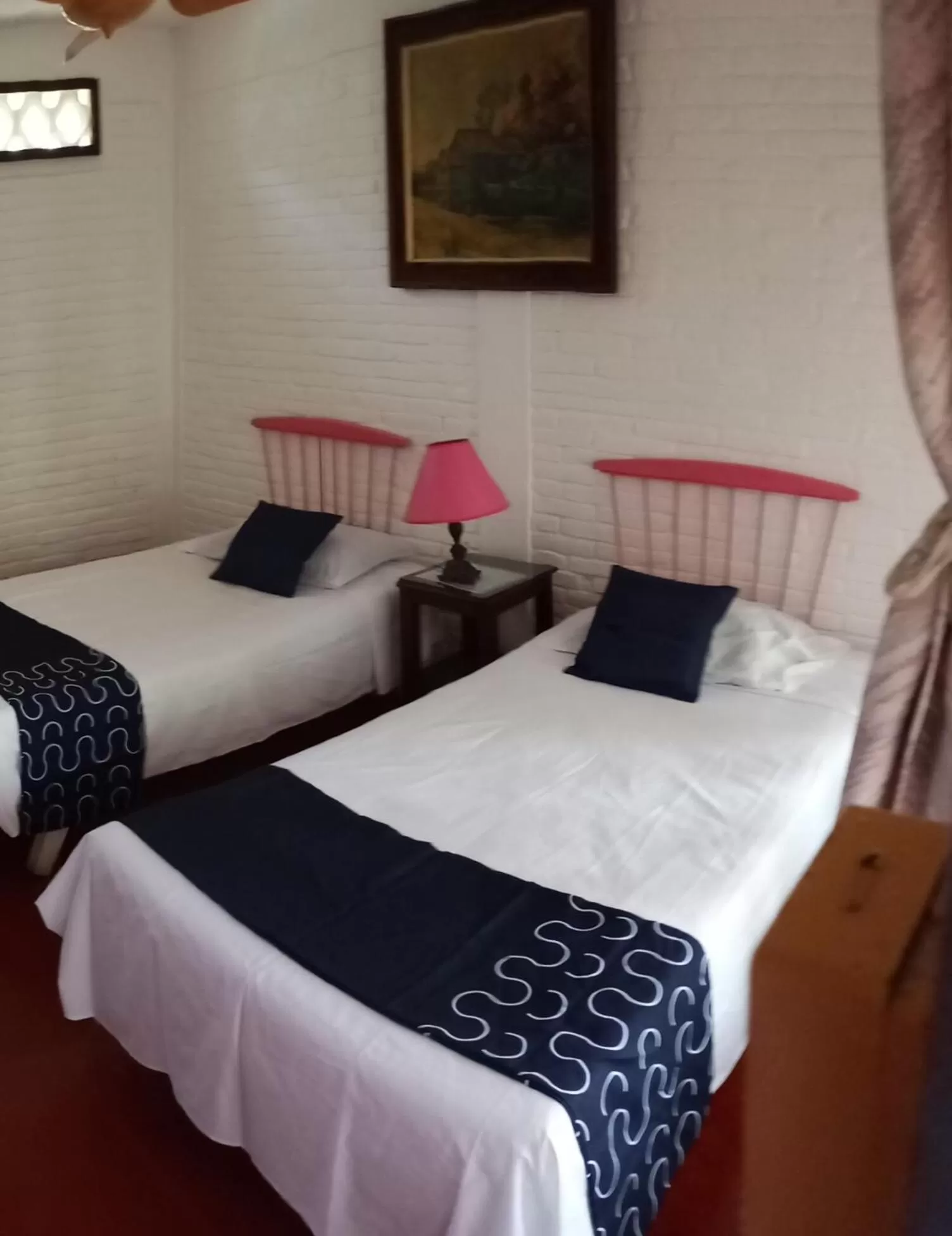 Bedroom, Bed in Hotel Mision, Acapulco centro