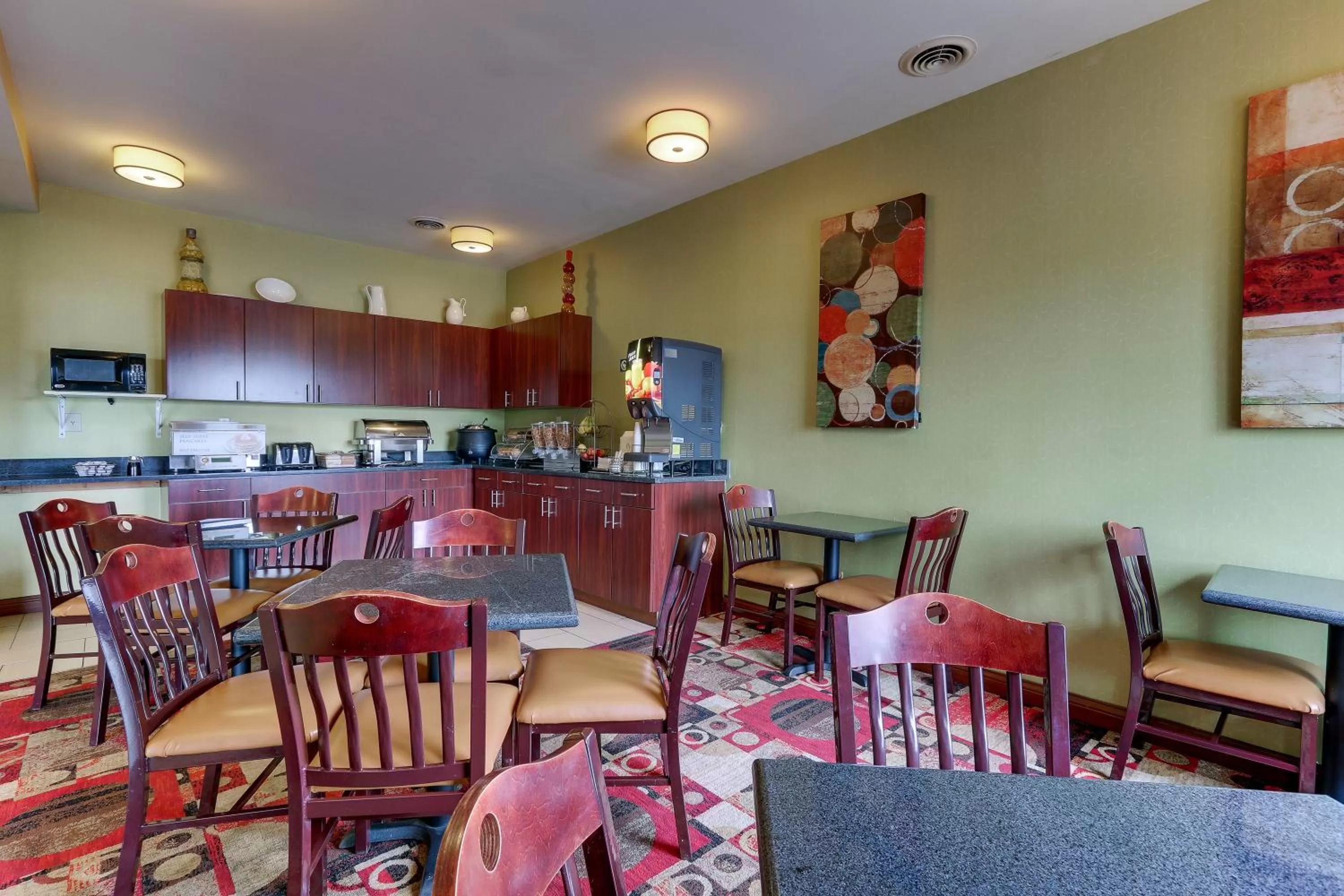 Breakfast in Red Roof Inn Springfield, OH