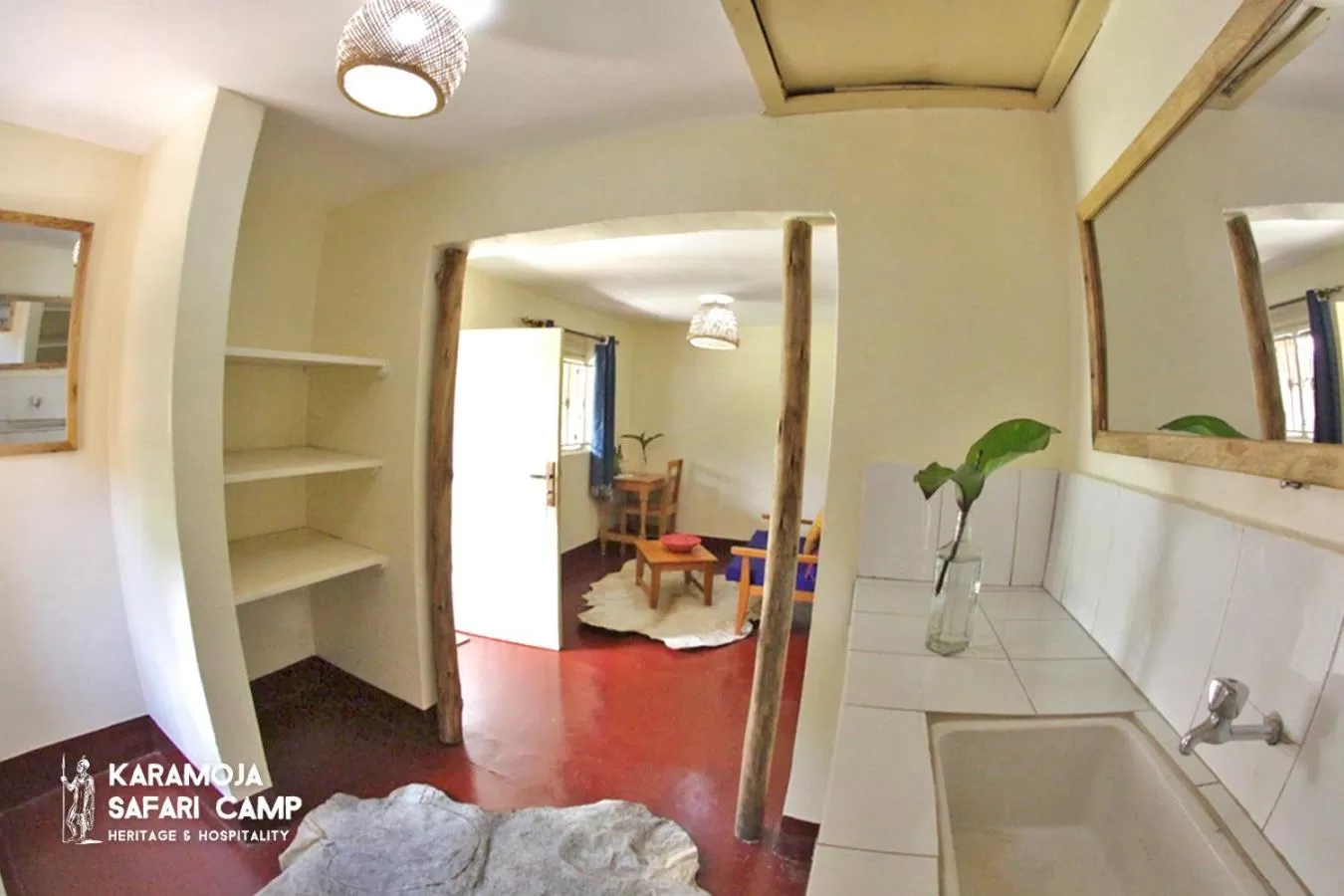 Kitchen or kitchenette in Kara-Tunga Safari Camp