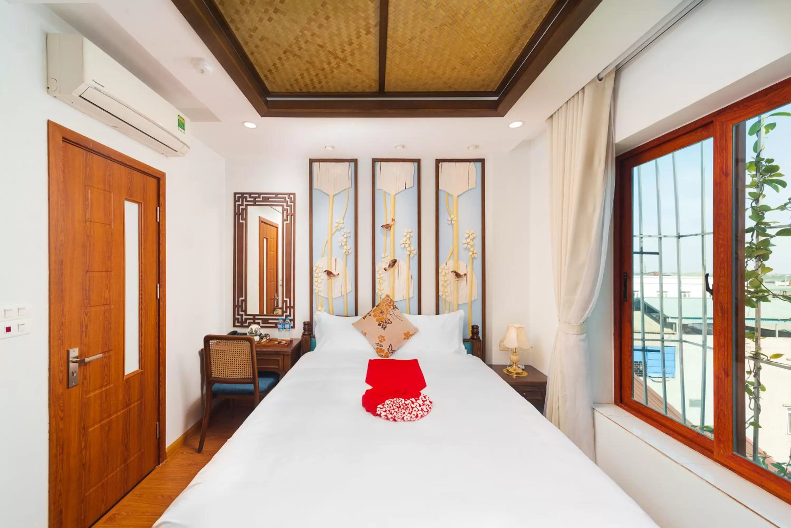 Bed in Veshia Hotel & Spa