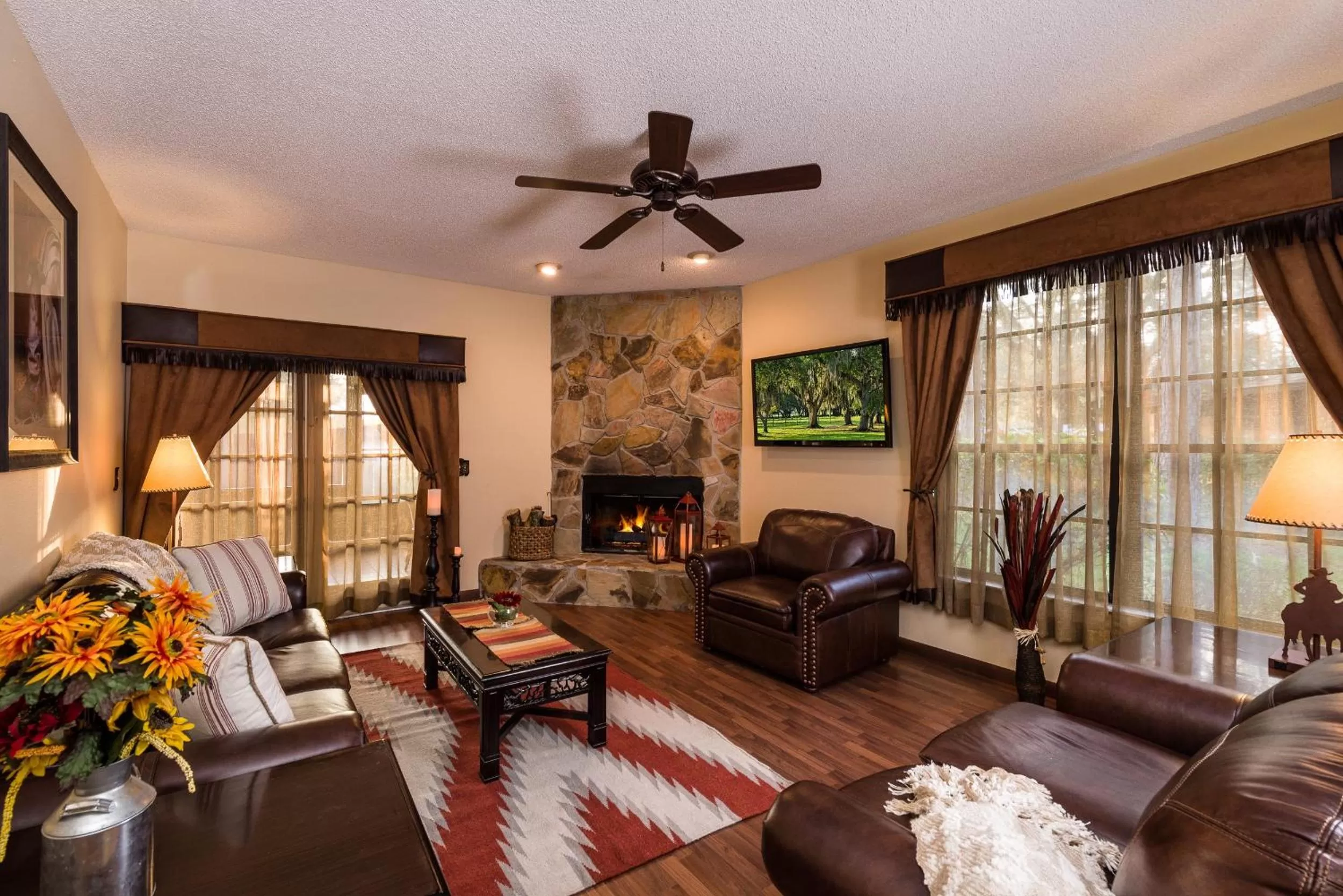 Living room in Westgate River Ranch Resort & Rodeo