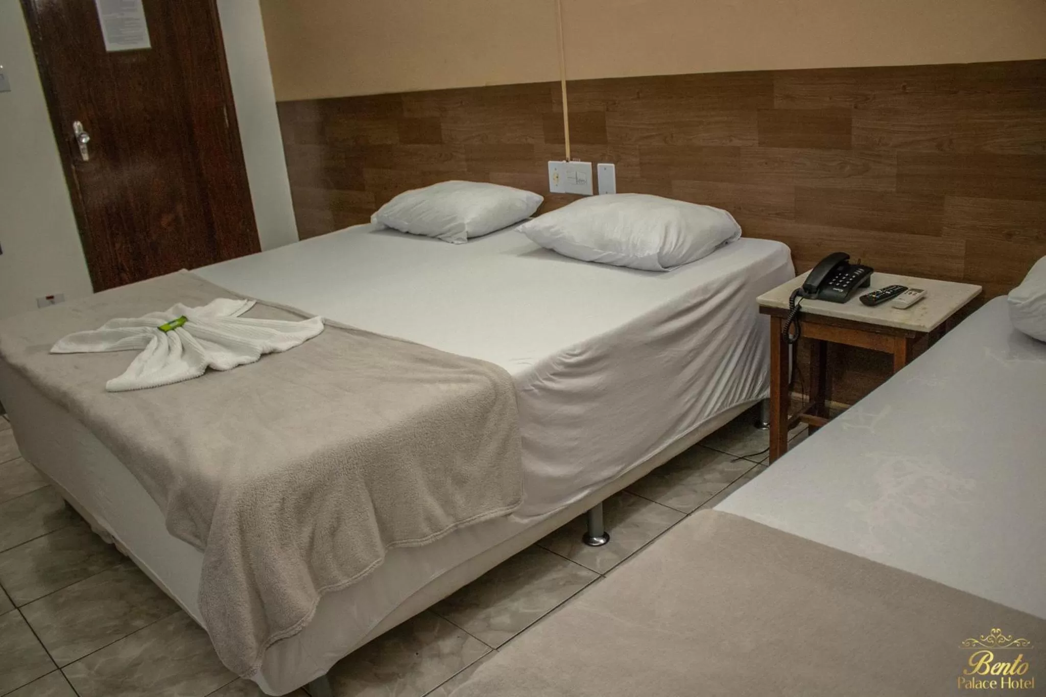 Bed in Bento palace hotel