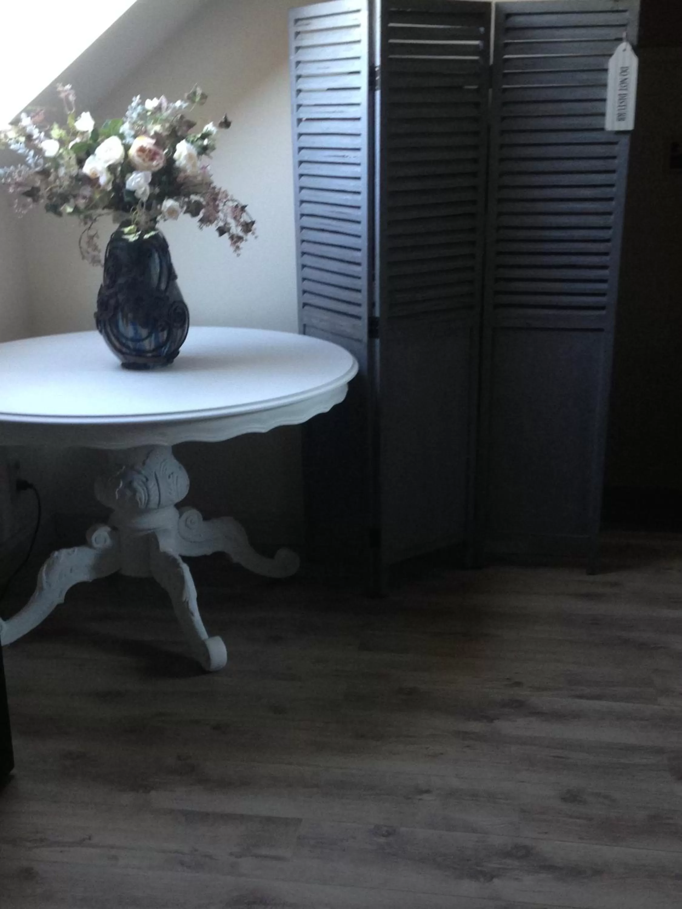 Decorative detail in B&B Silentium