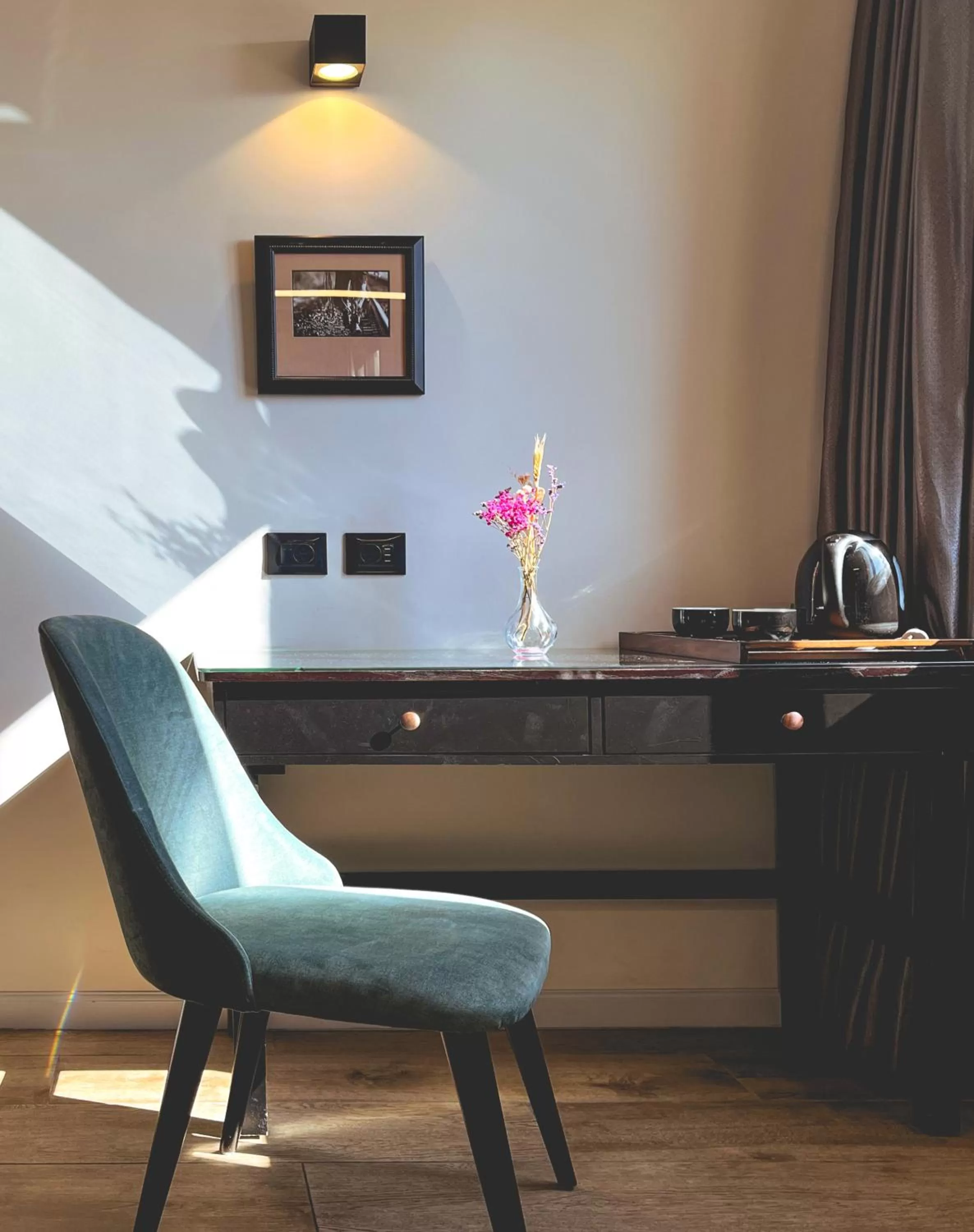 Seating area in Jerusalem Gate Hotel