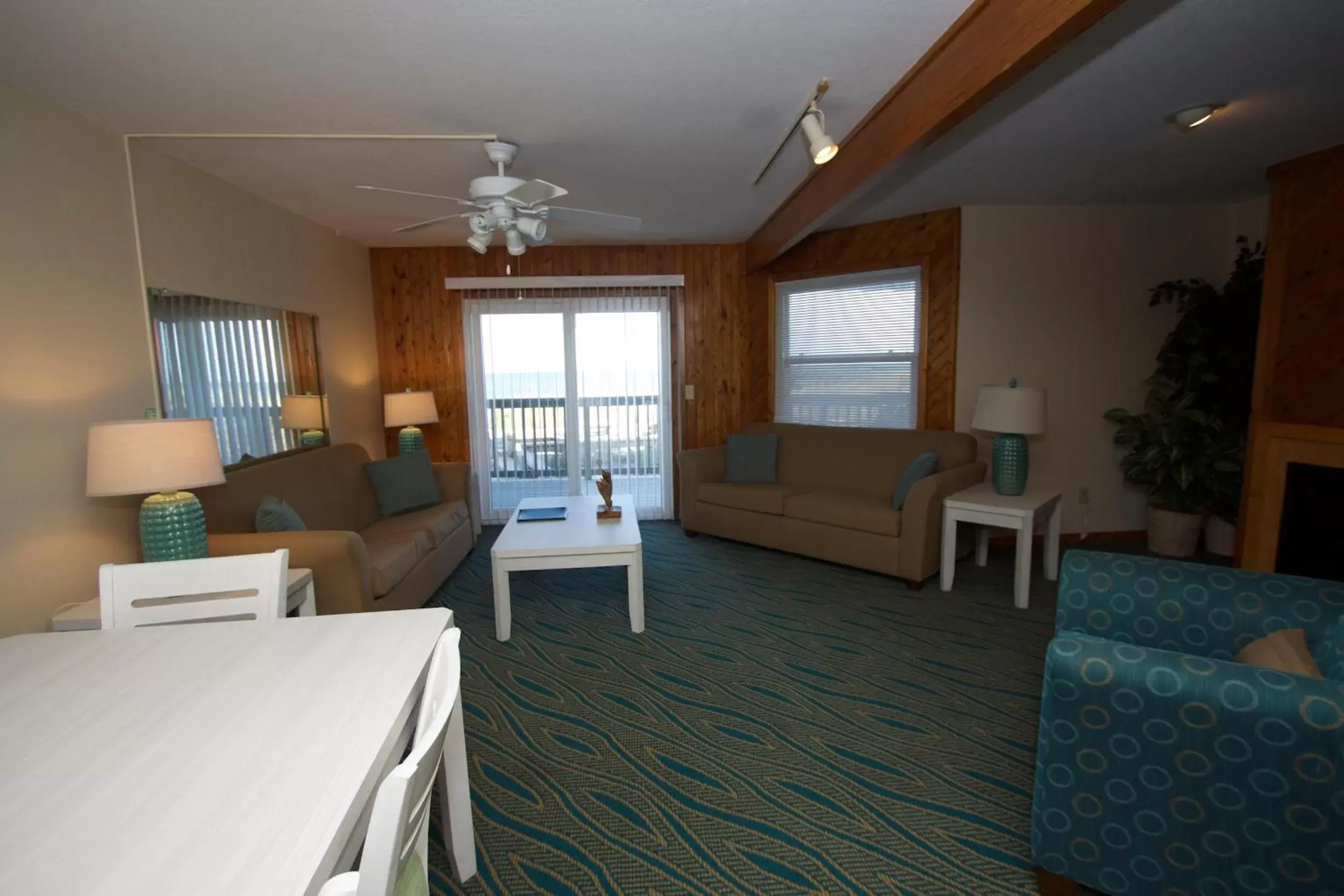 Apartment with Balcony in Ocean Pines Resort Apartment with Balcony in Ocean Pines Resort