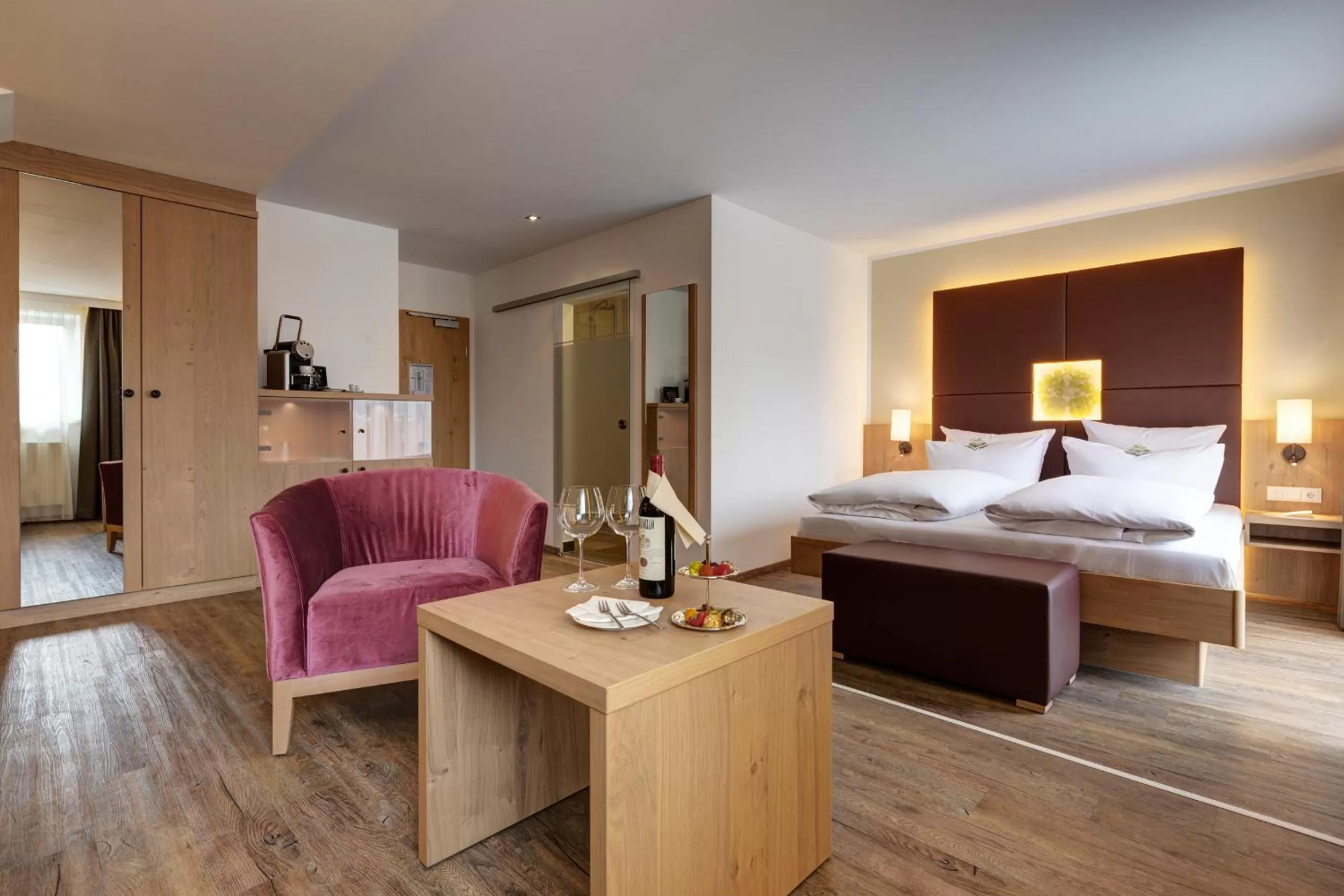 Photo of the whole room, Bed in Obermühle 4*S Boutique Resort