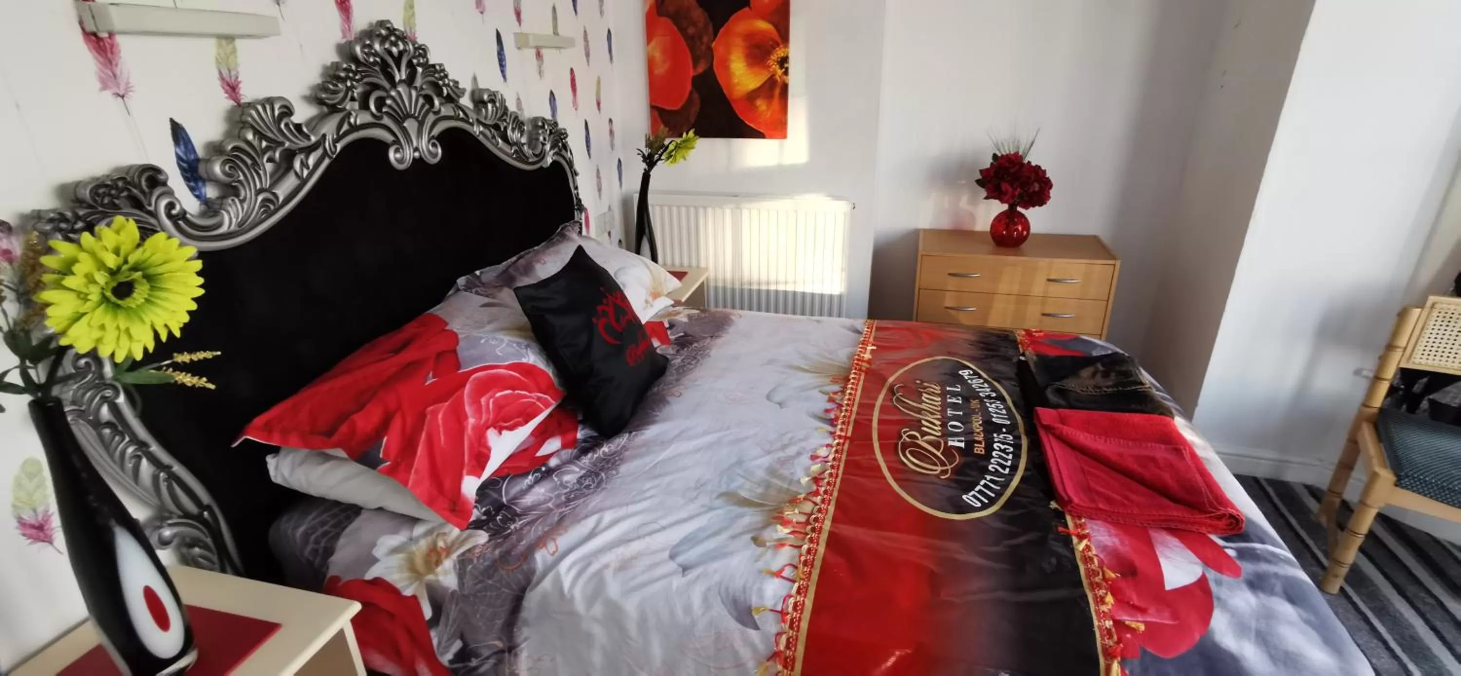 Bed in BUKHARI Hotel