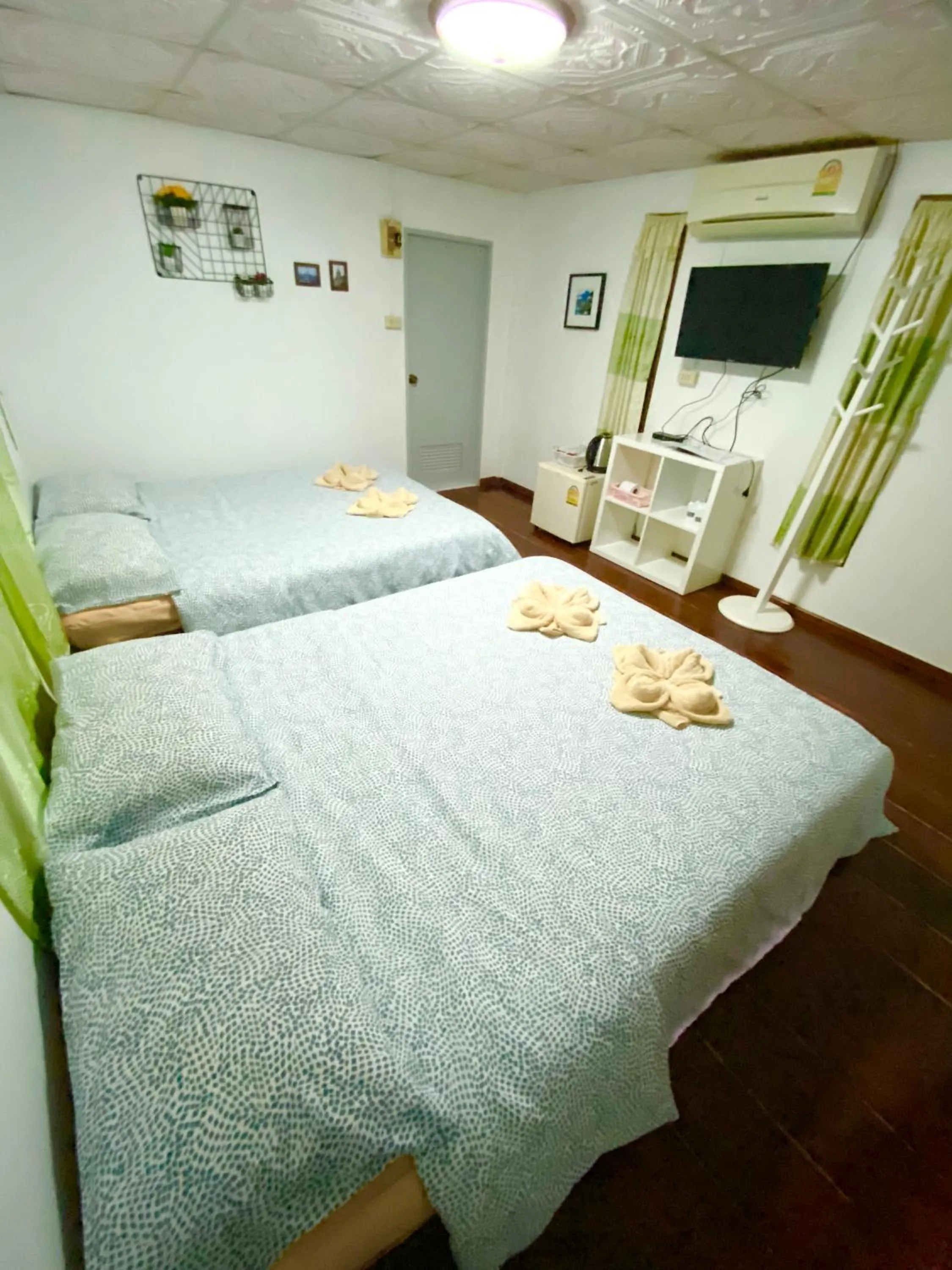 Bed in Jamsai Resort