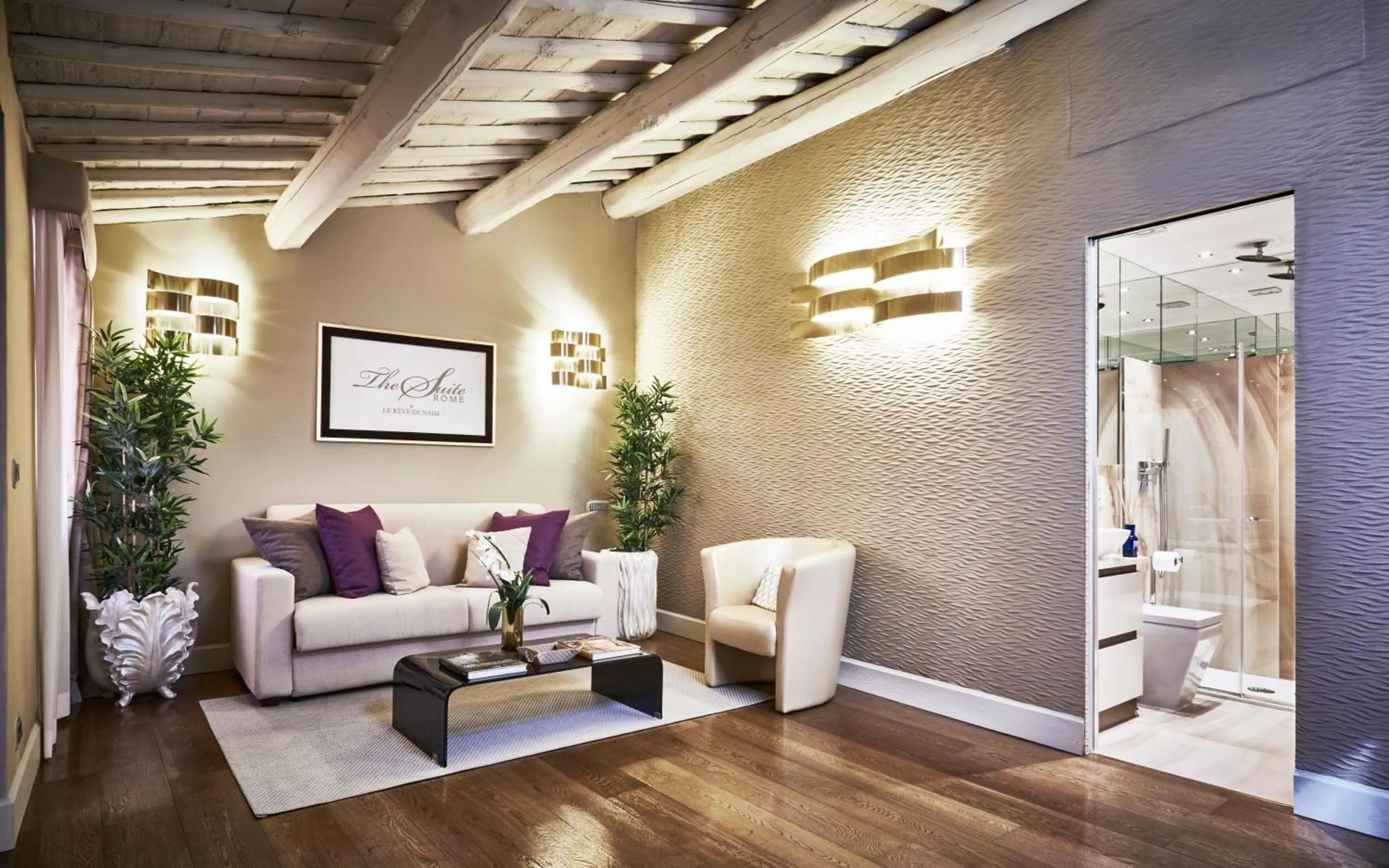 Living room, Seating Area in Spagna Royal Suite