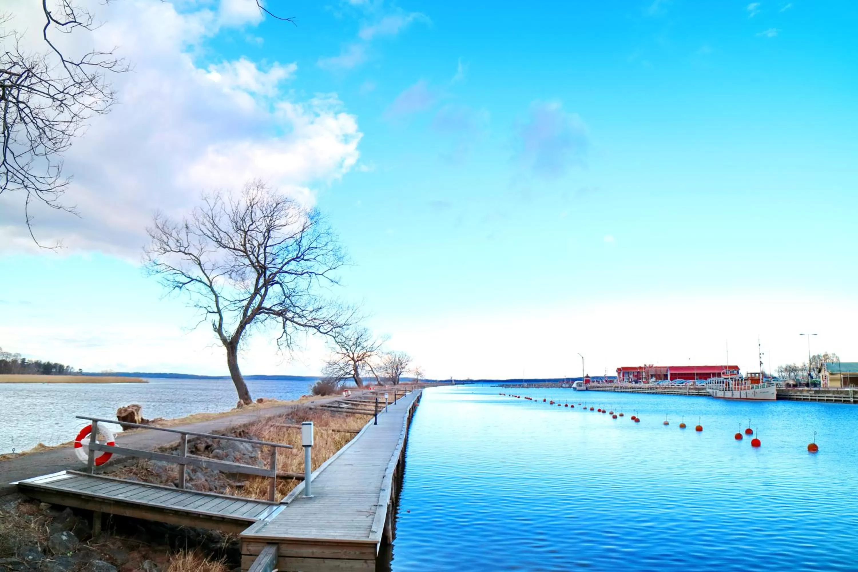 Natural landscape in Vänerport Lakefront Hotell