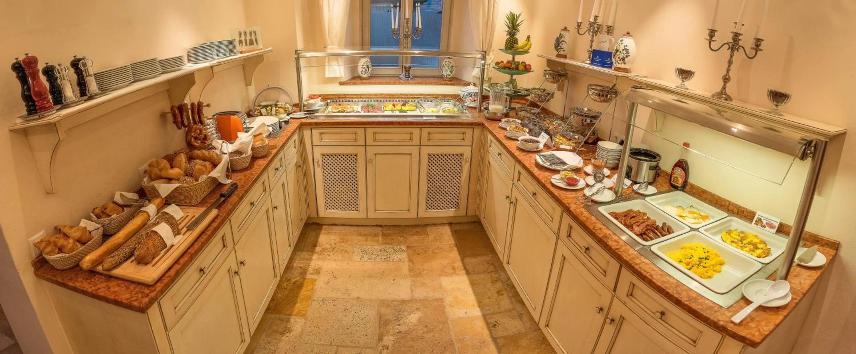 Restaurant/places to eat in Seehotel Luitpold