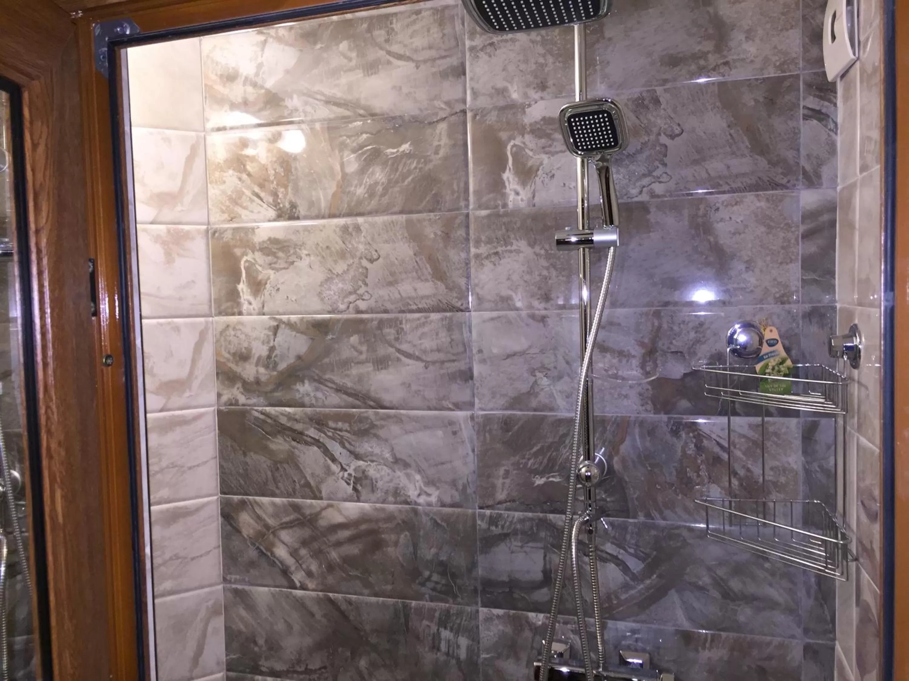 Bathroom in Family Hotel Malibu