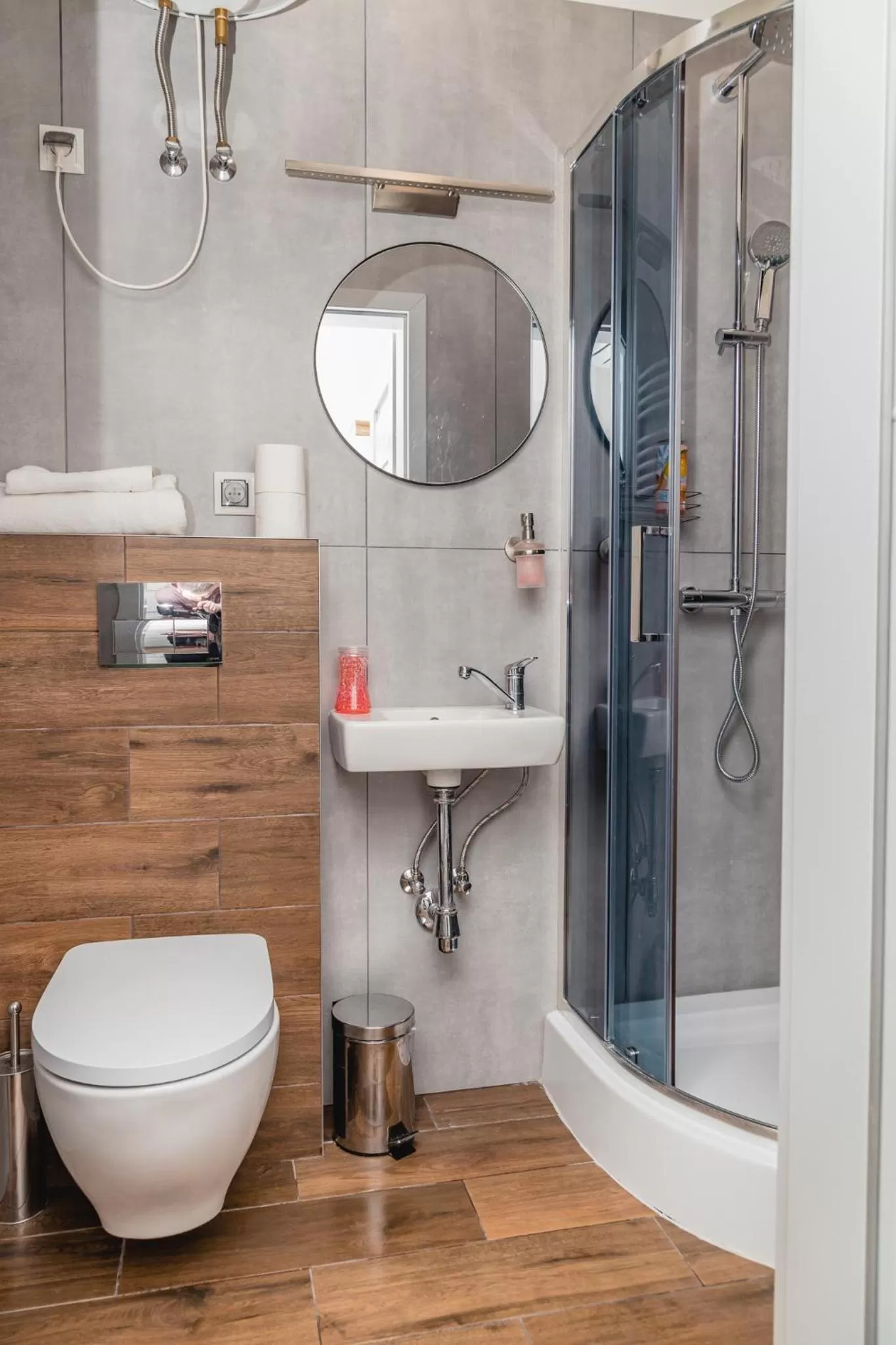 Shower in The Old Townhouse