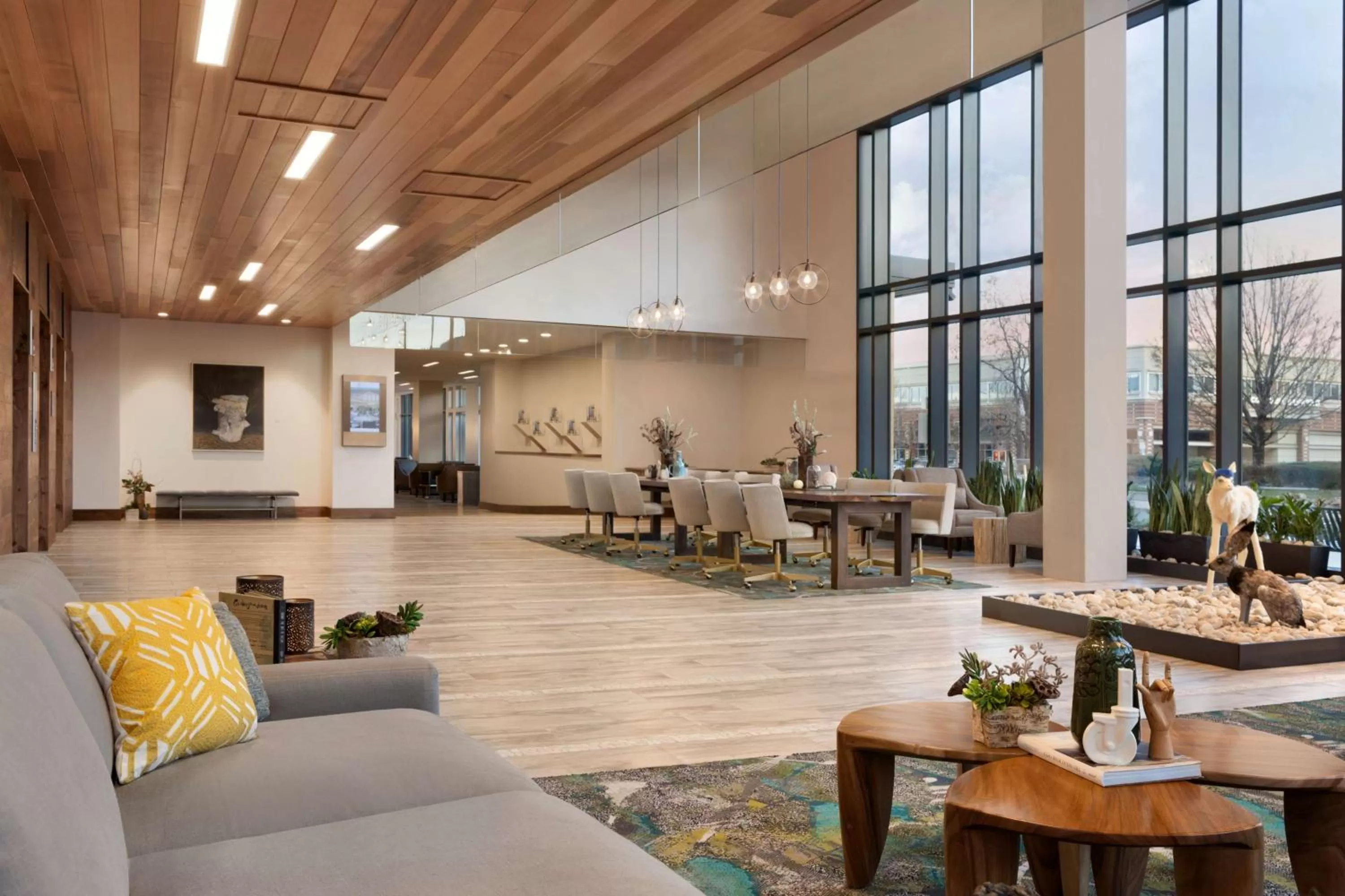 Lobby or reception in Embassy Suites By Hilton Boulder