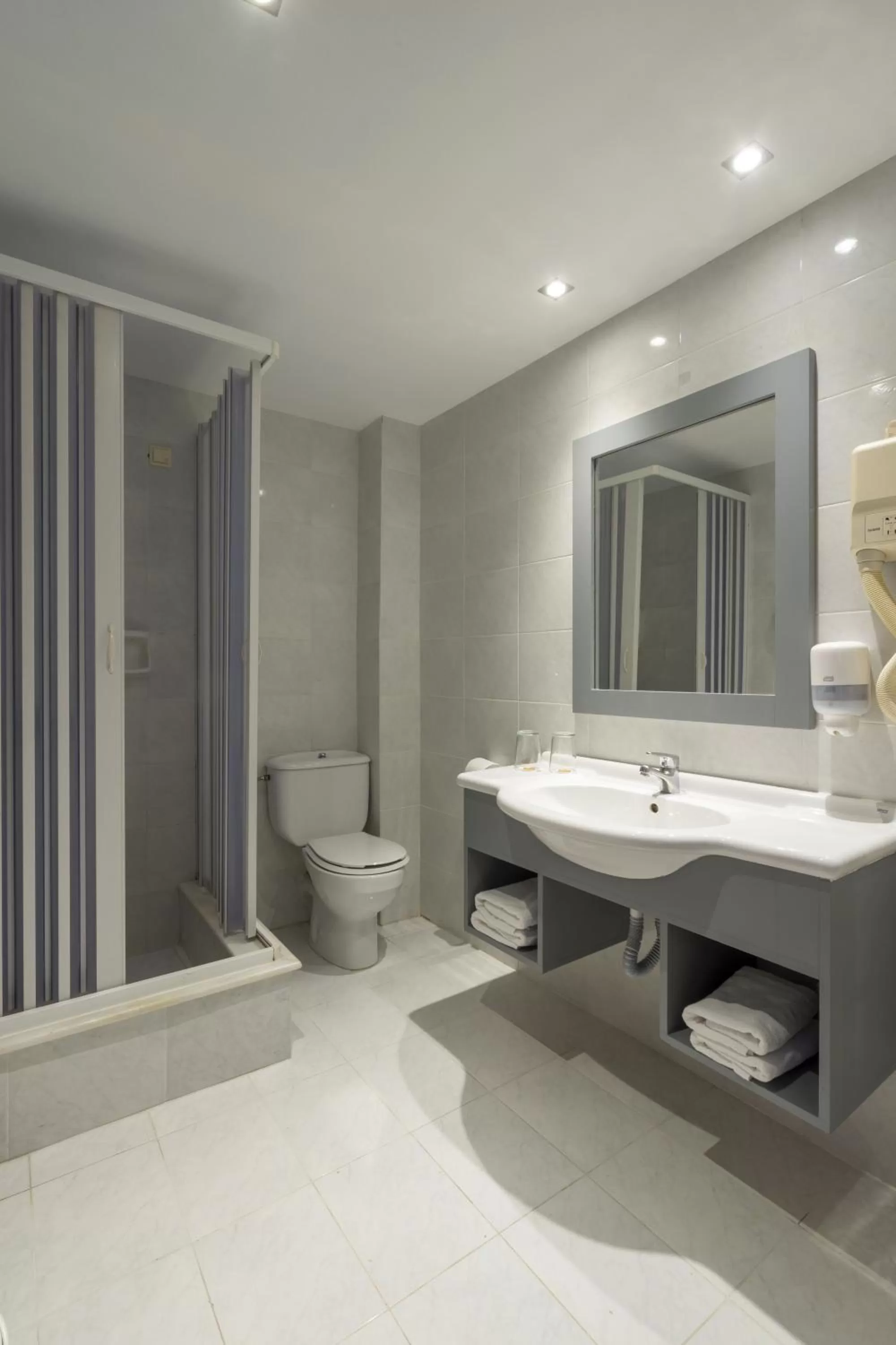 Bathroom in Anemolia Mountain Resort