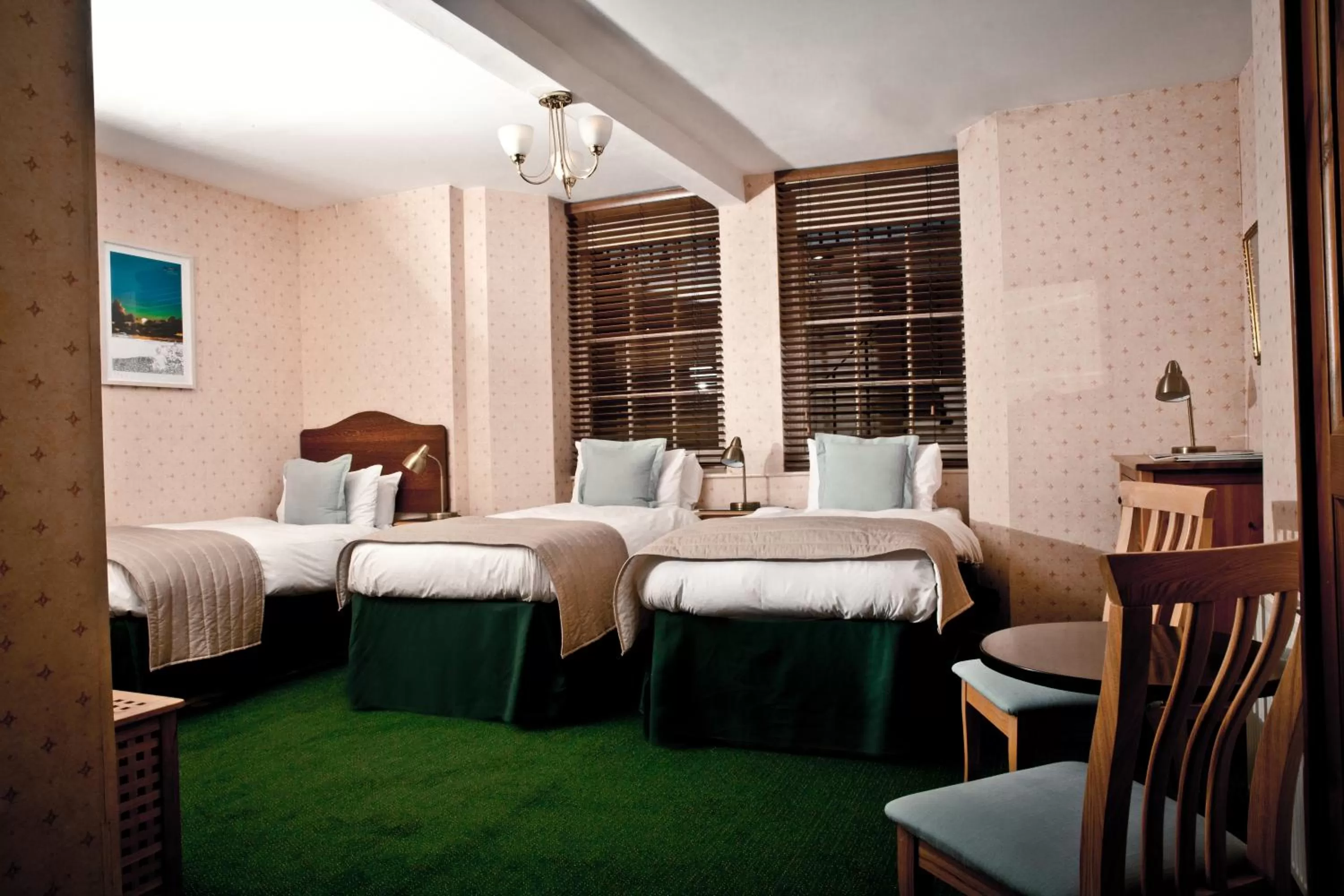 Photo of the whole room in Brighton House