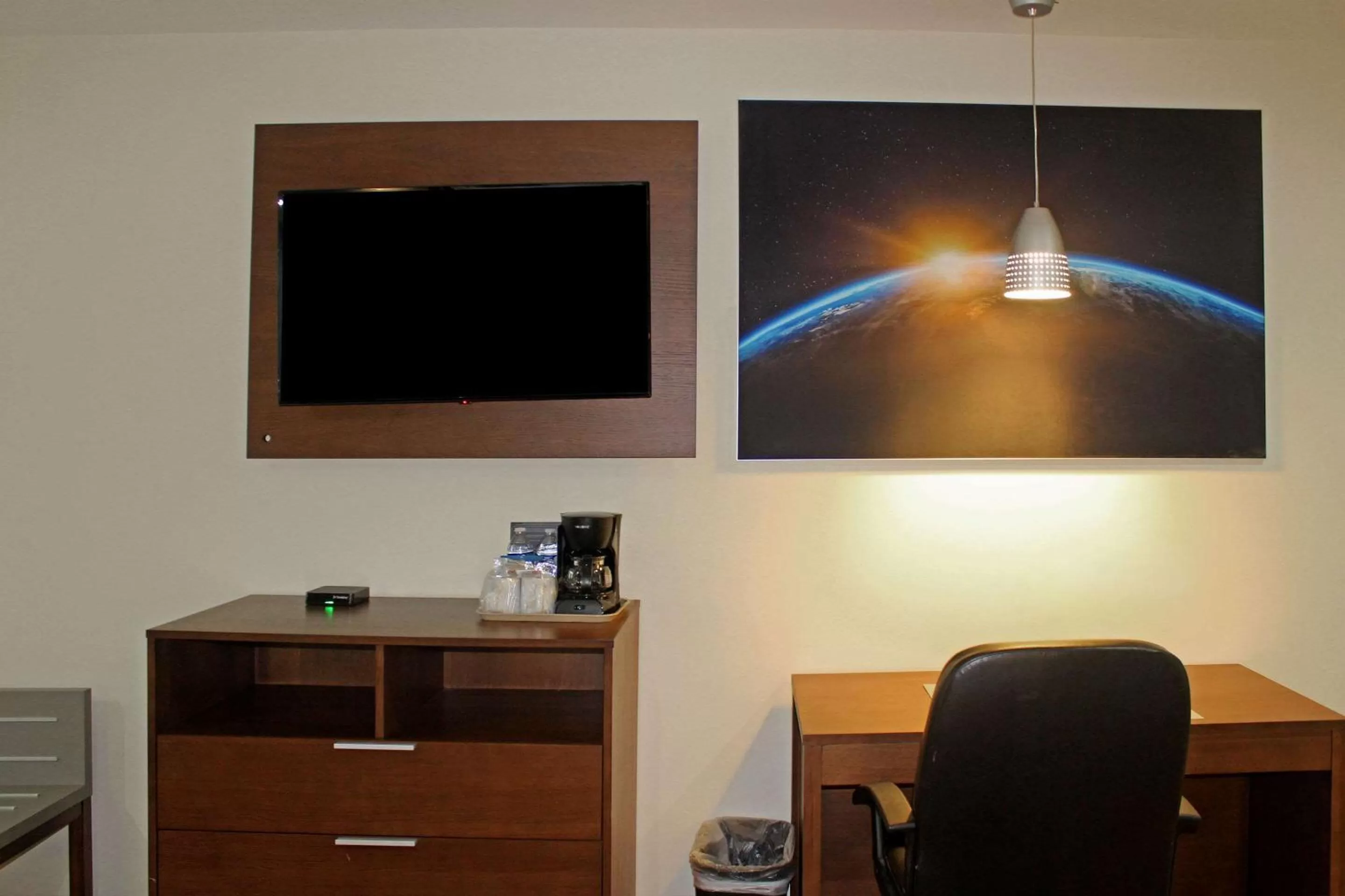 Photo of the whole room in Comfort Inn Monterrey Norte