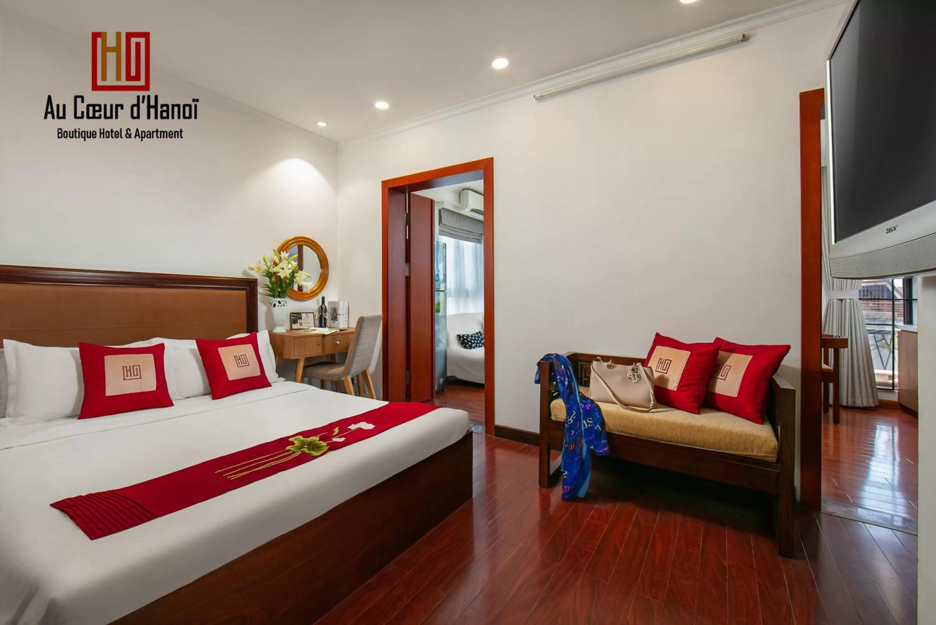 Photo of the whole room, Bed in Au Coeur d'Hanoi Boutique Hotel