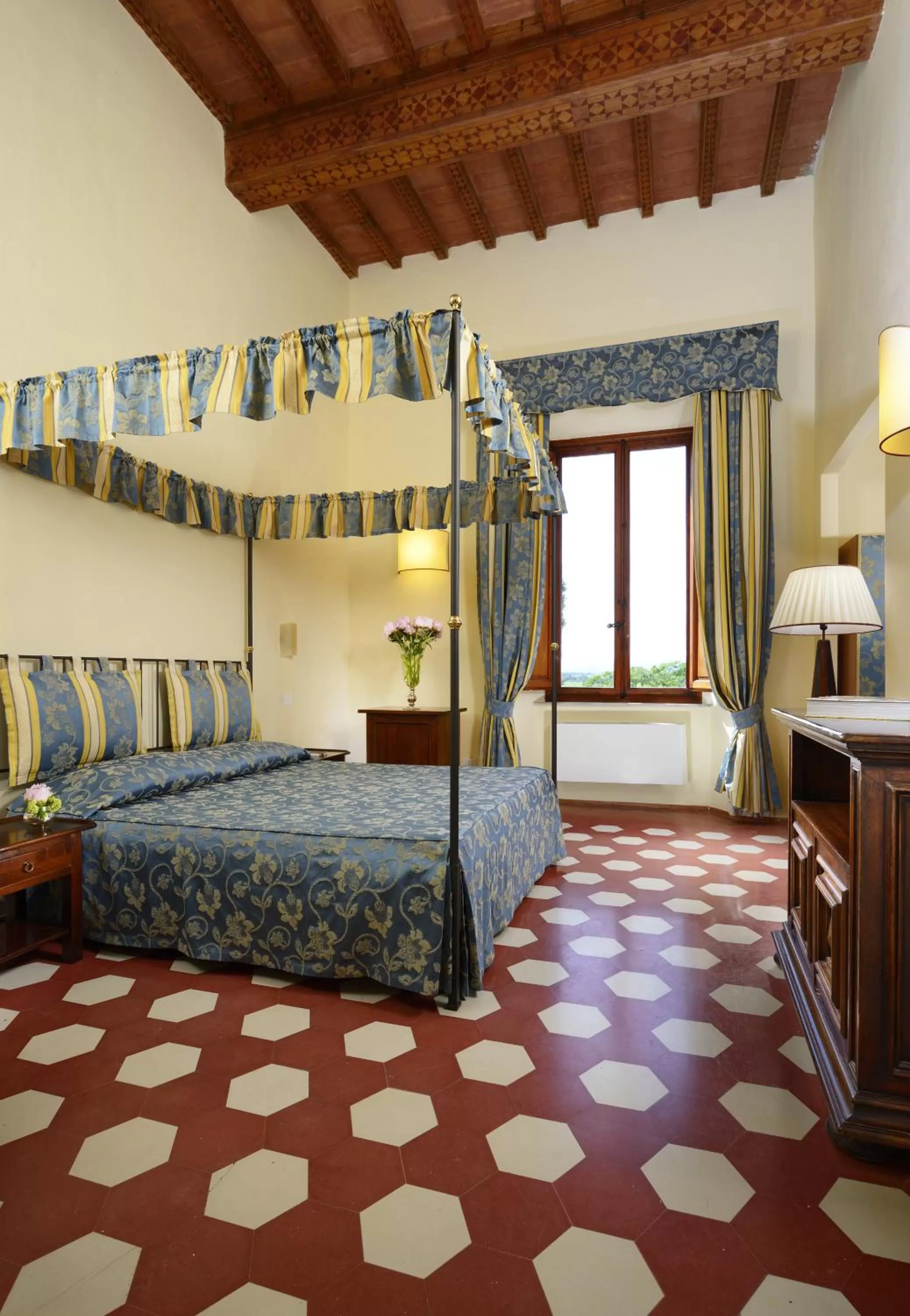 Superior Double Room in Villa Sabolini