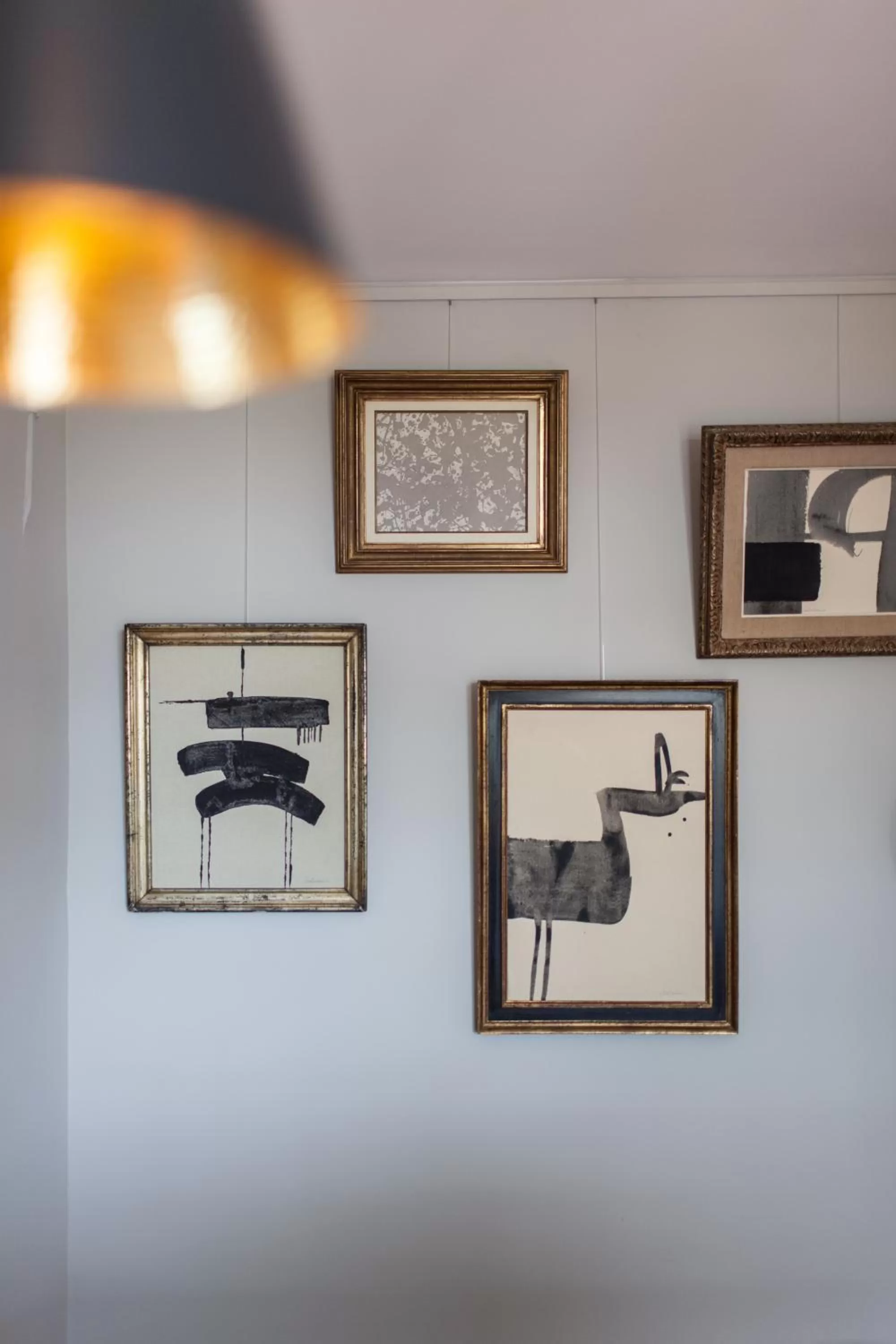 Decorative detail in B&B Louis1924