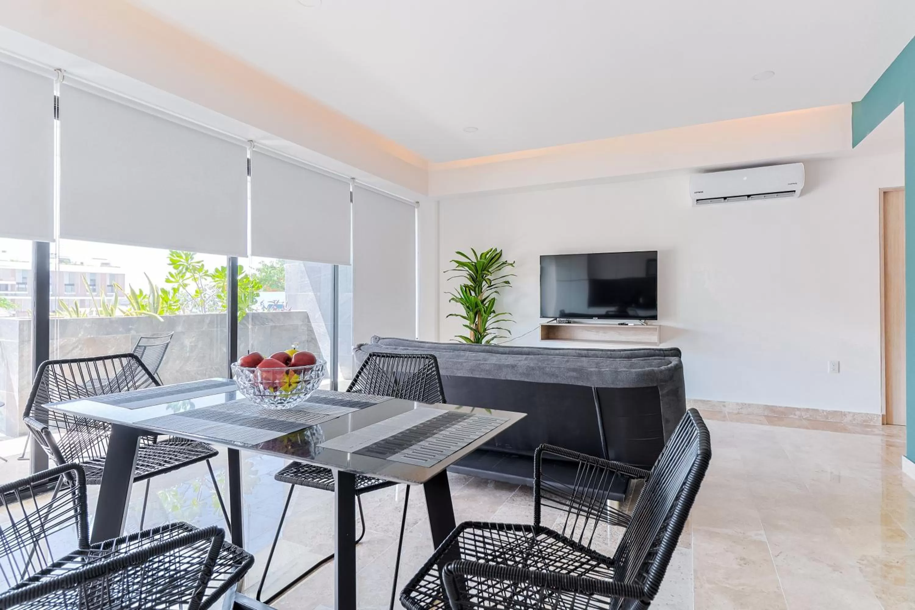 TV and multimedia, Dining Area in Torre Diez