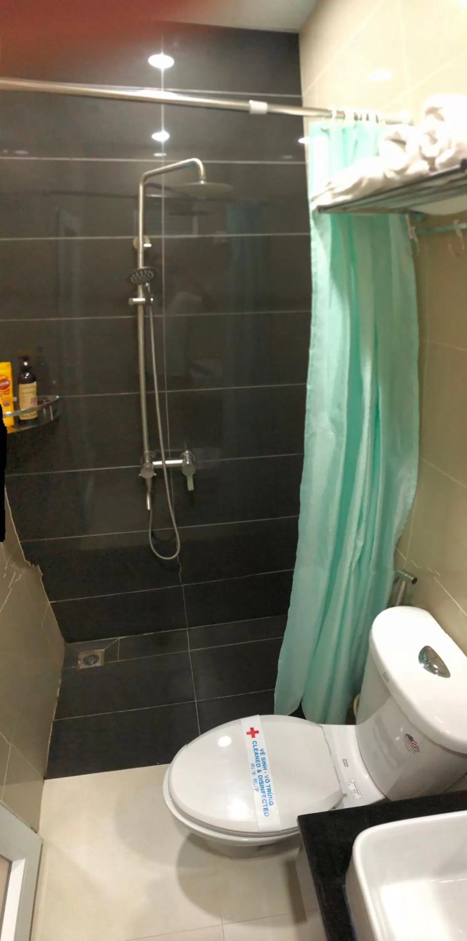 Bathroom in Victory Airport Hotel