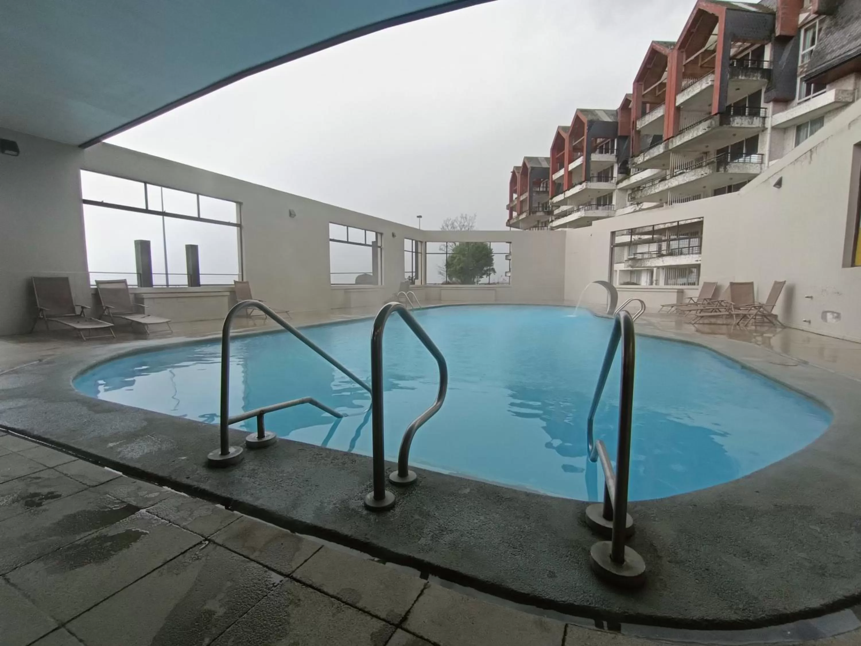 Pool view in Hotel Enjoy Pucón