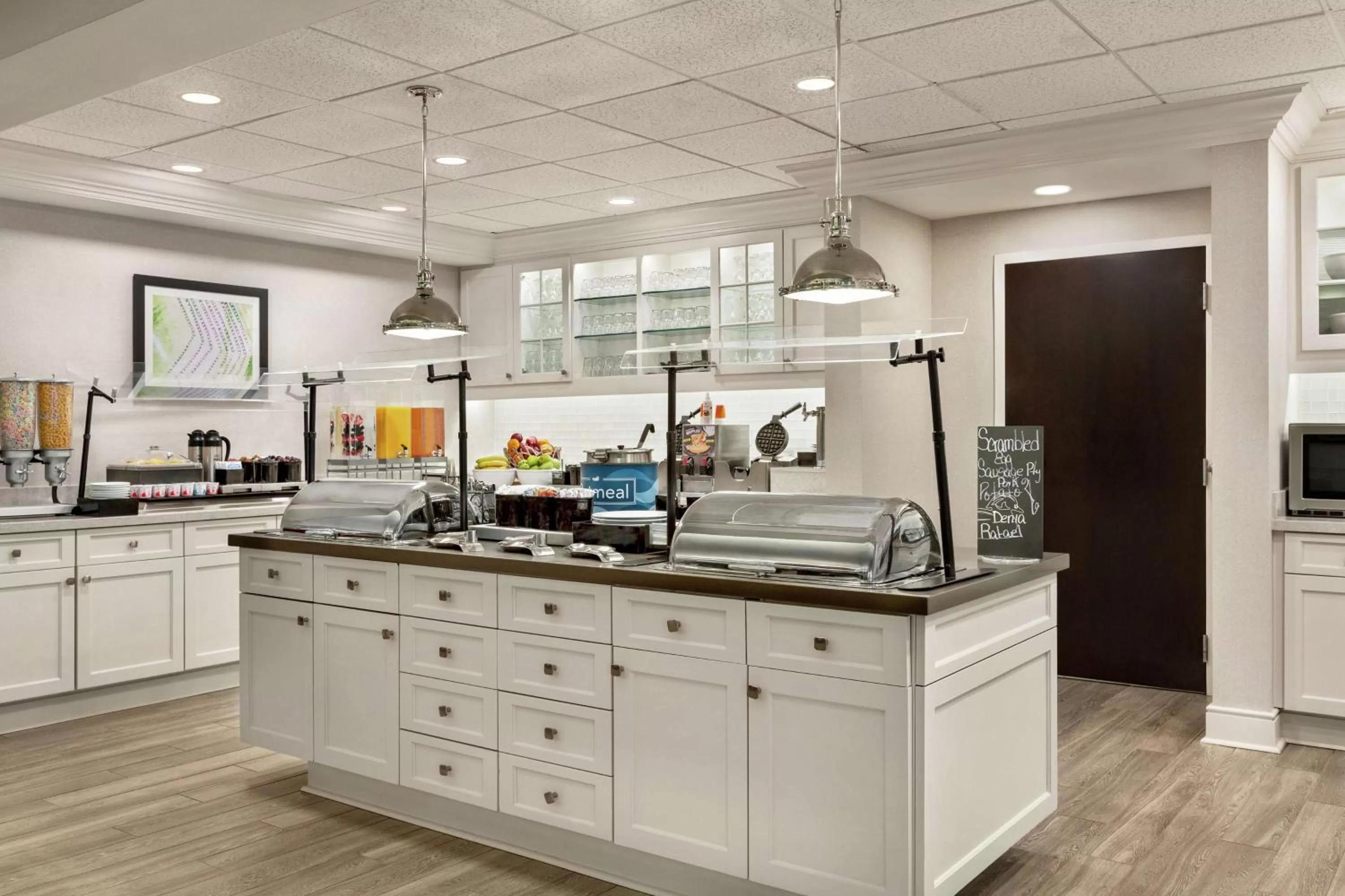 Breakfast in Homewood Suites Fort Myers Airport - FGCU