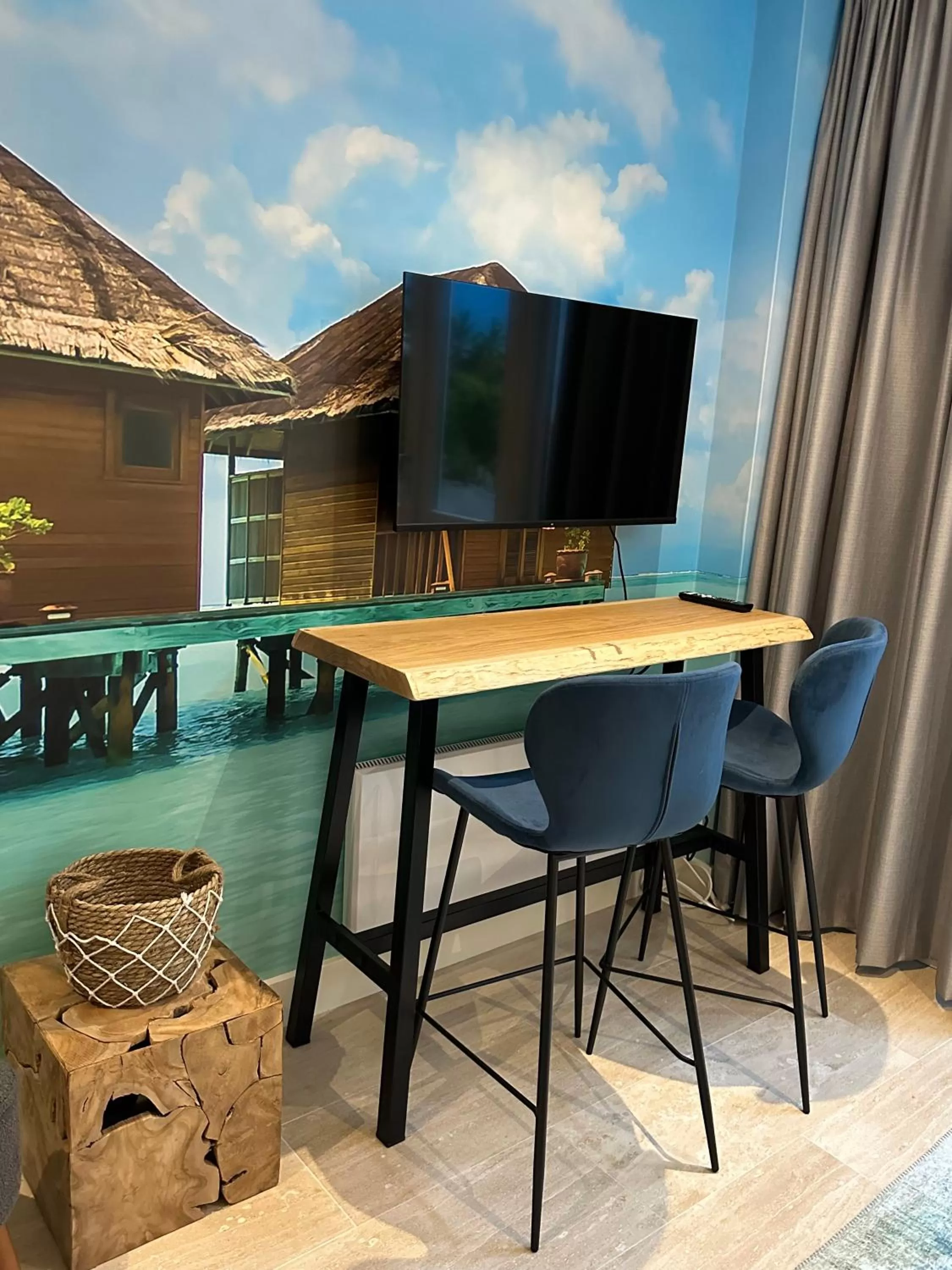 TV and multimedia in Heaven in East B&B