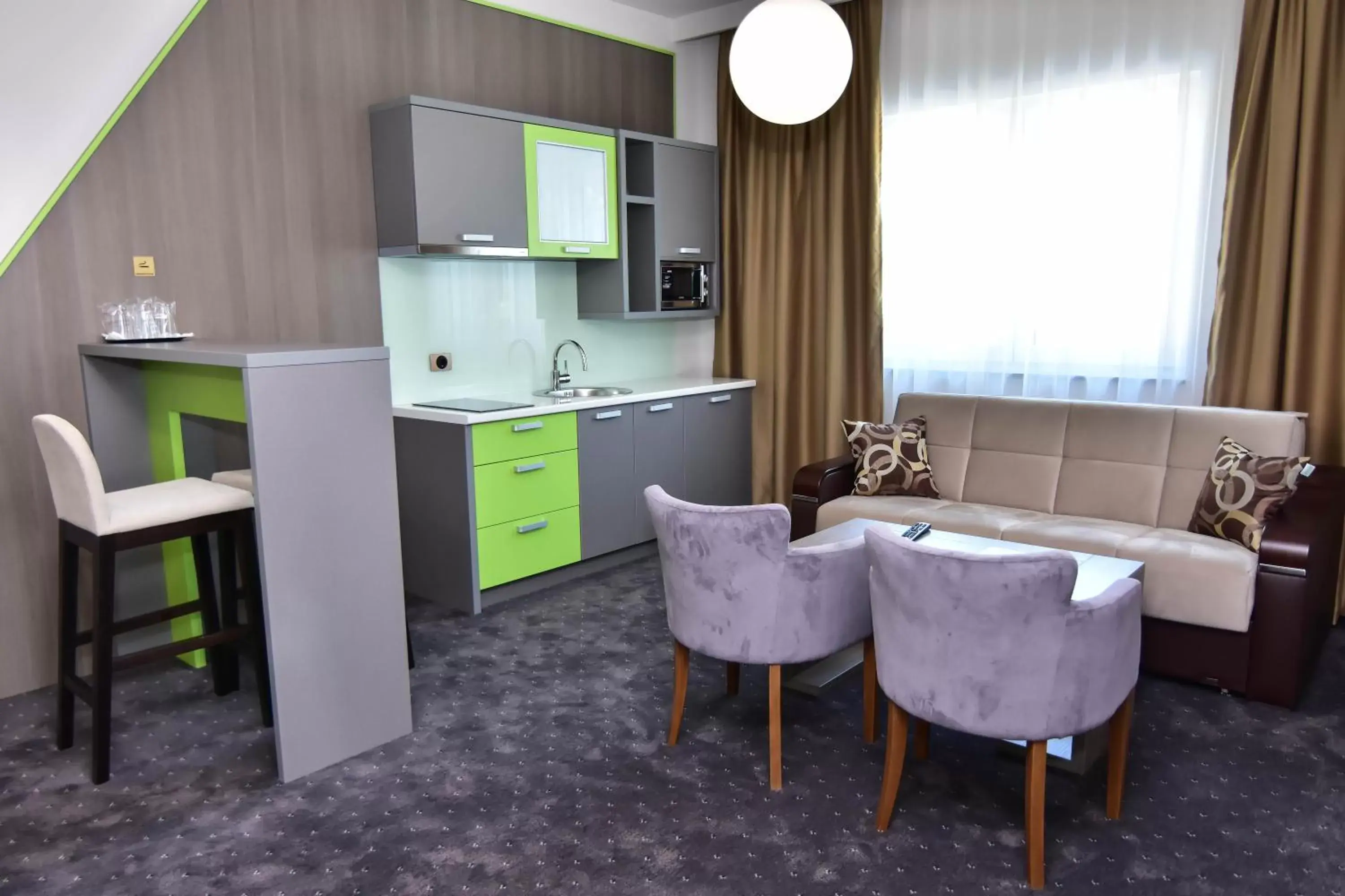 One-Bedroom Apartment with Terrace in Hotel Ključ One-Bedroom Apartment with Terrace in Hotel Ključ