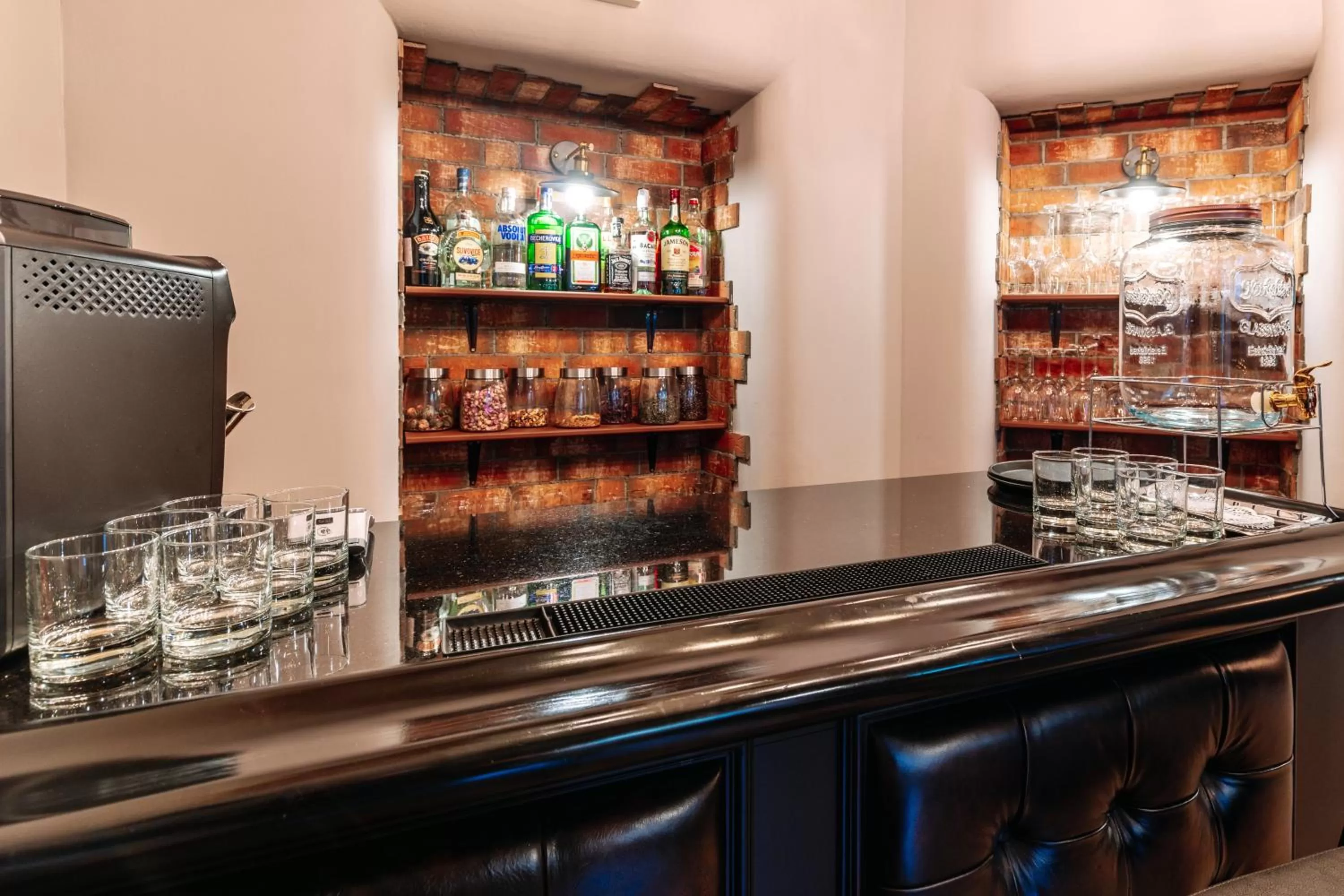 Food and drinks in Hotel Ambiente Wellness & Spa