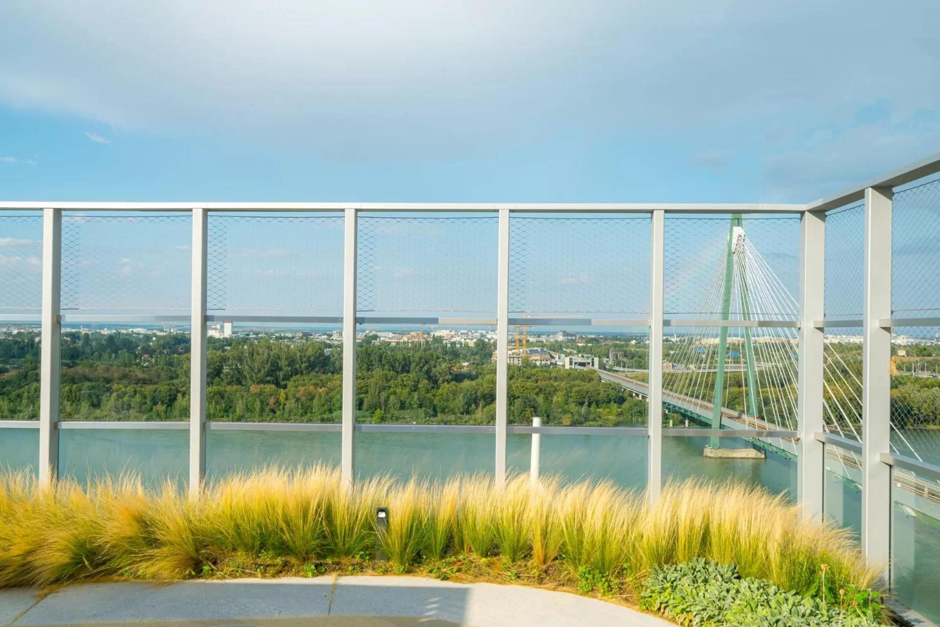 Balcony/Terrace in Vienna Residence, Marina Tower - Danube