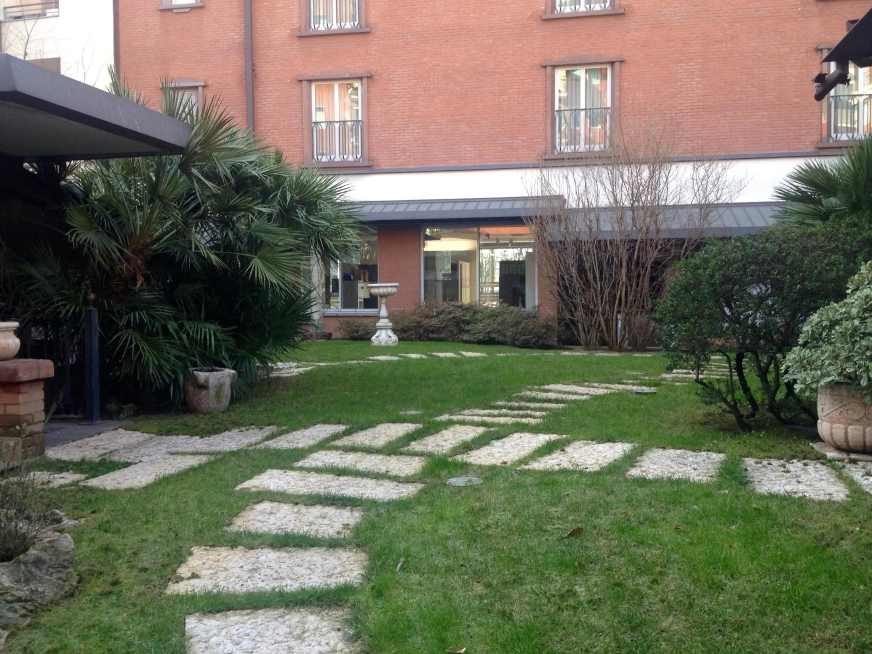 Garden in Hotel Sunflower