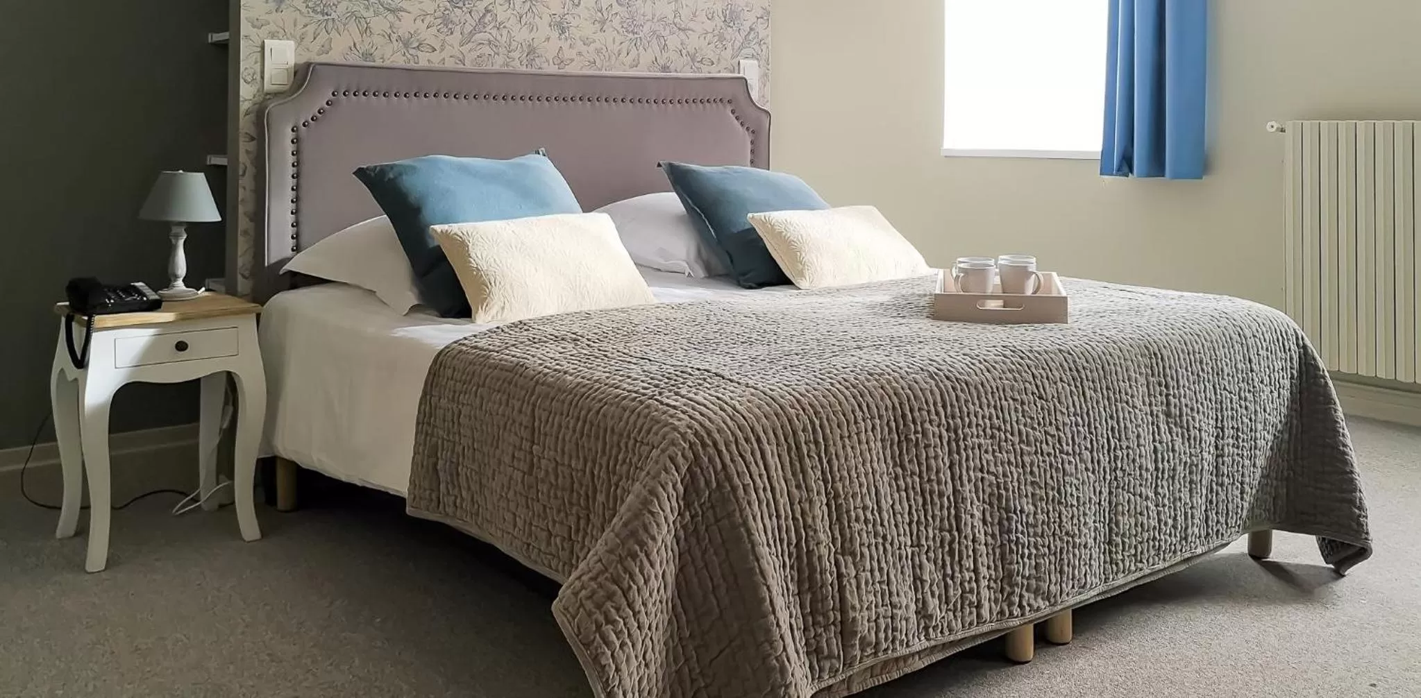 Bed in Centre Bol Vert