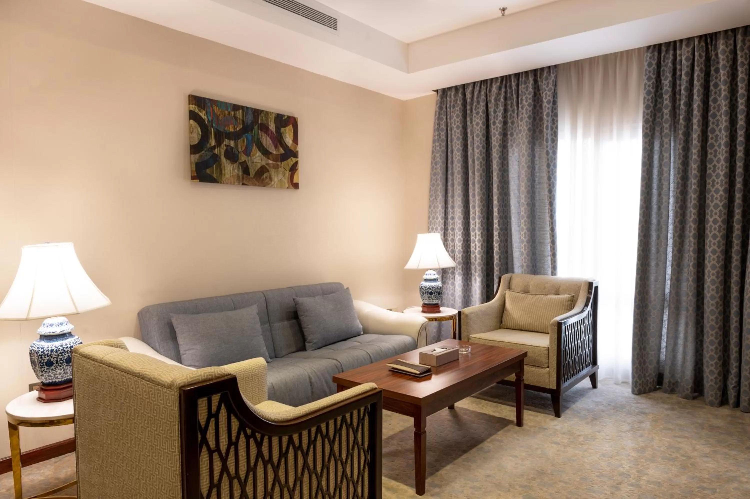 Seating Area in Seasons Park Hotel