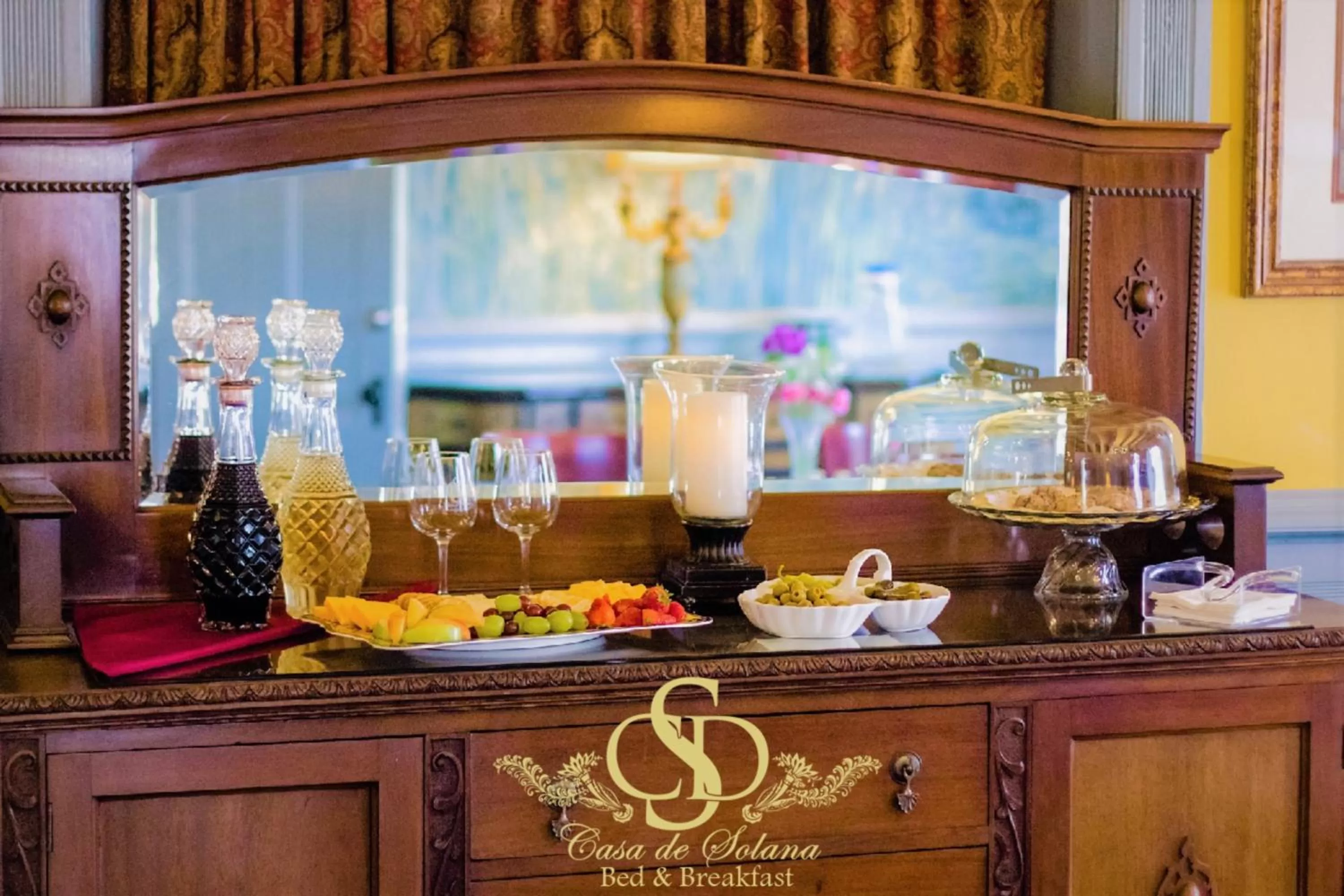Dining area in Casa De Solana & Victorian House Bed and Breakfast