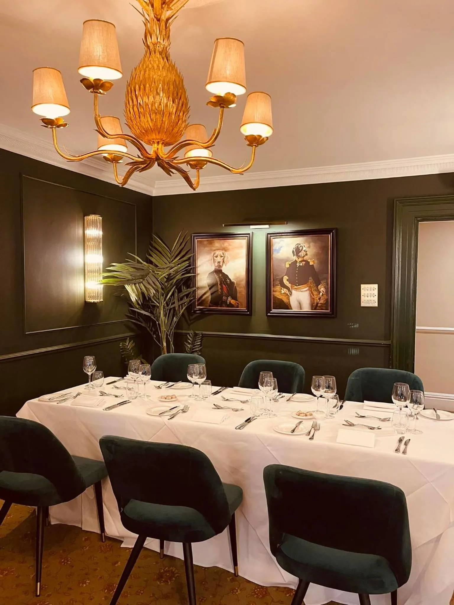 Seating area in Nuthurst Grange Country House Hotel & Restaurant