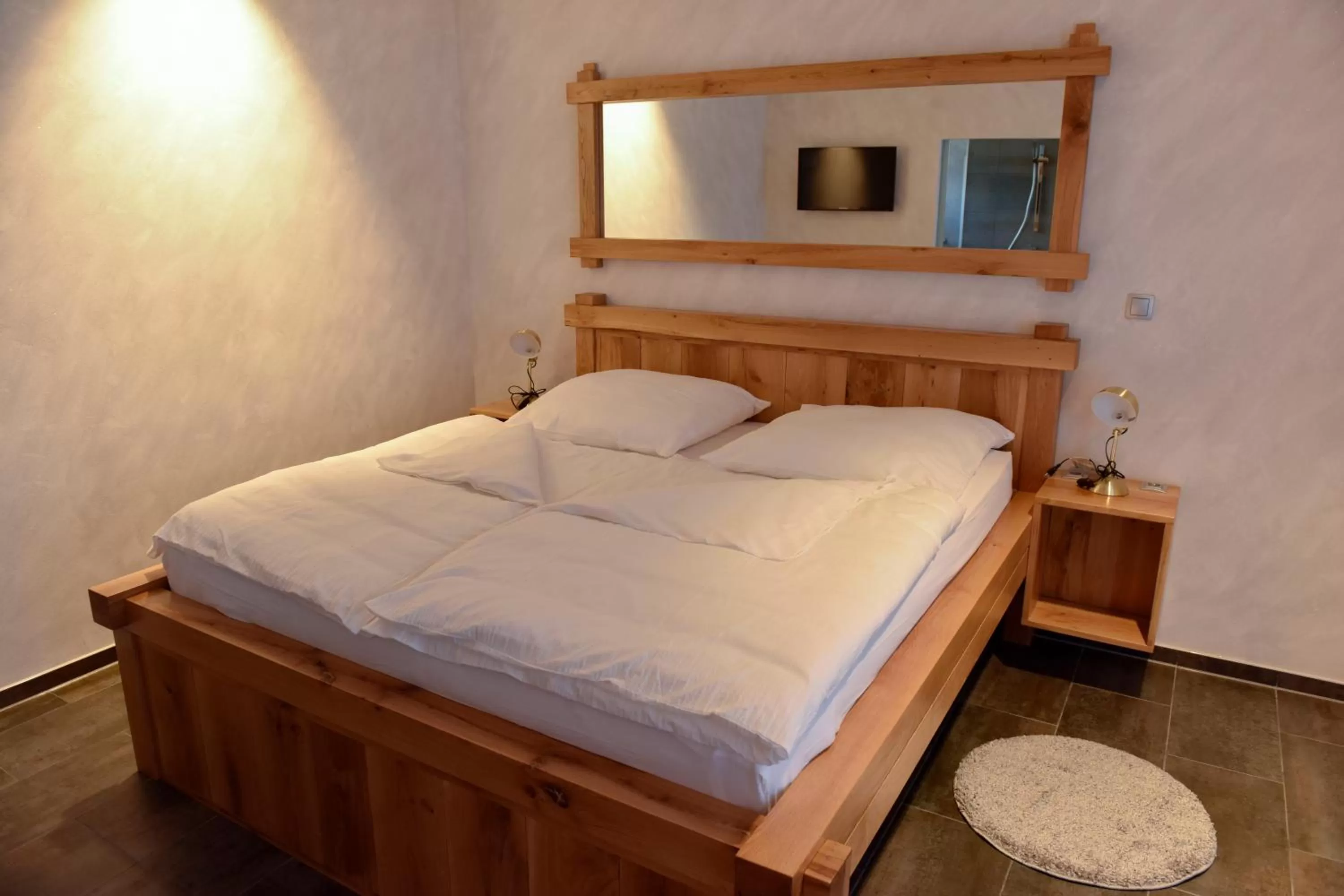 Bed in Apartmani i Bungalovi TROJKA