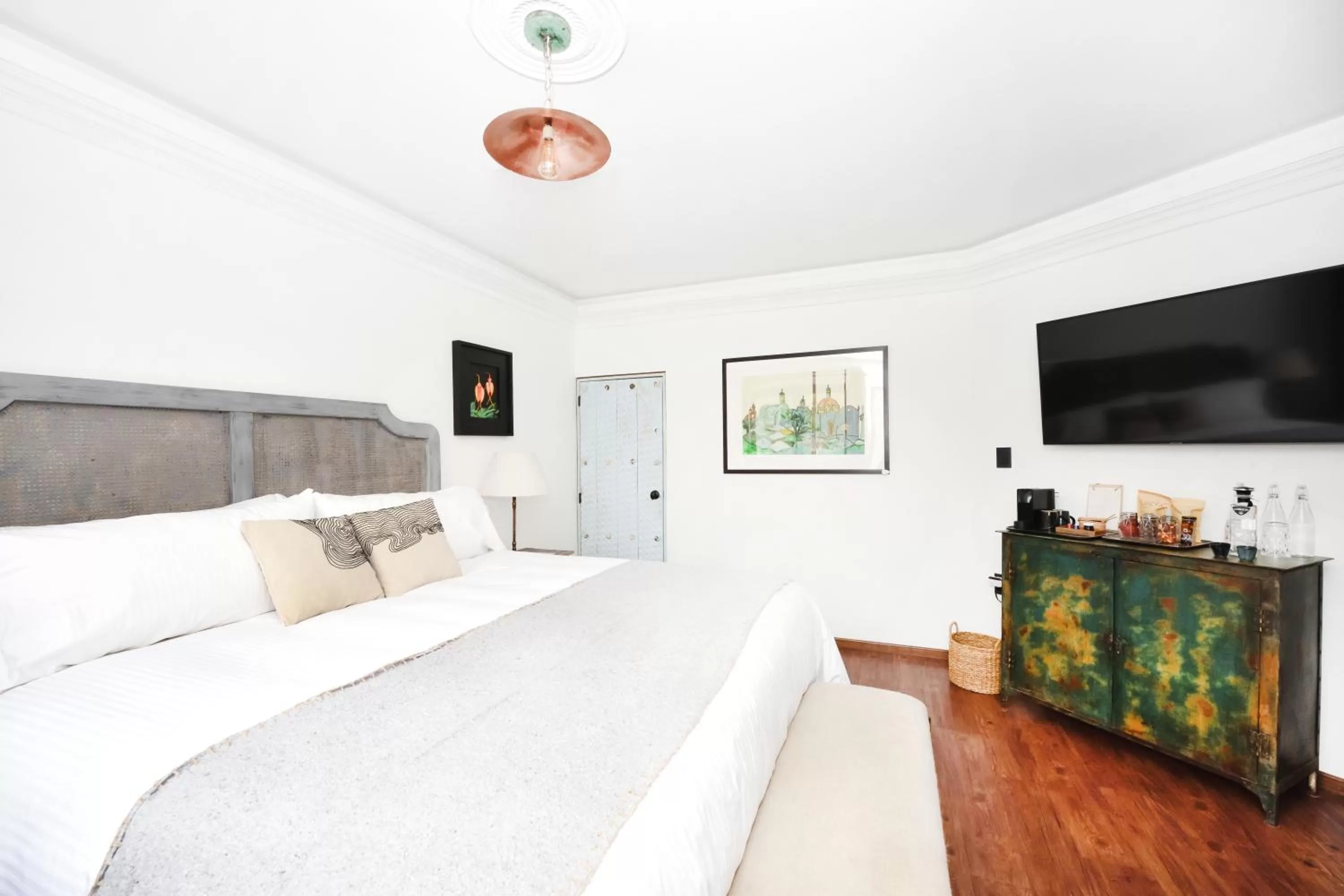 Bed in Orchid House Mexico City