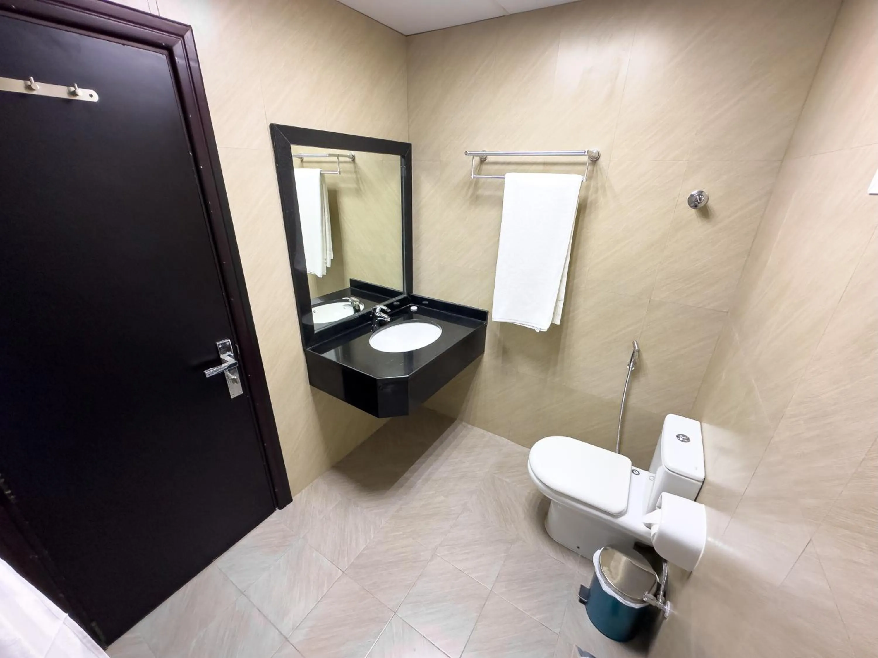 Shower in Royal Residence Hotel Apartments