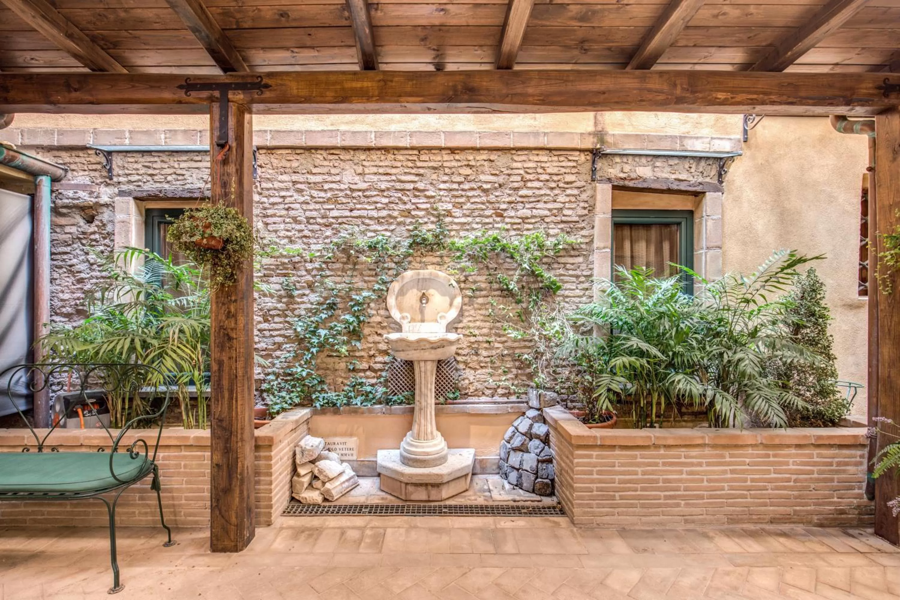 Patio in Residenza San Calisto