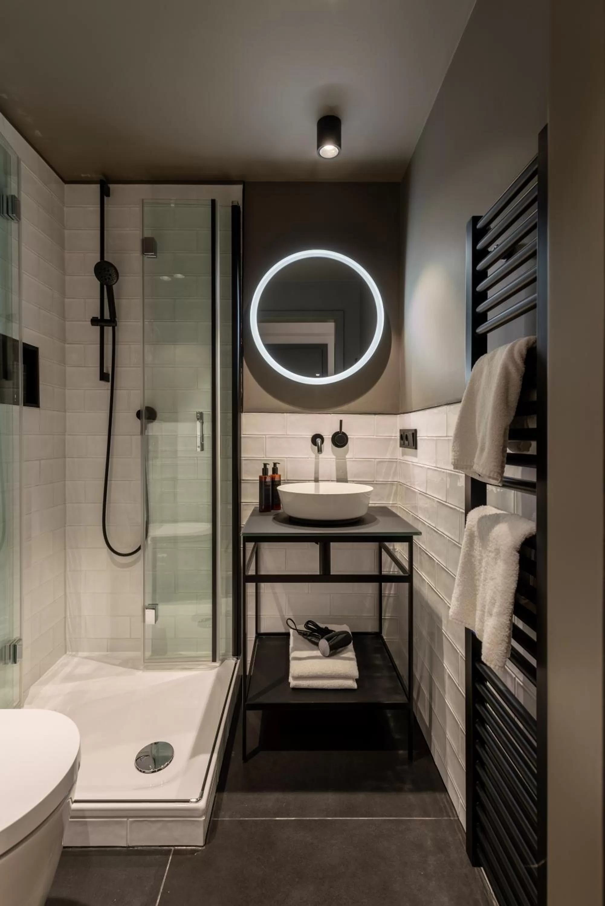 Bathroom in THE ADAMS - Self Check In Hotel