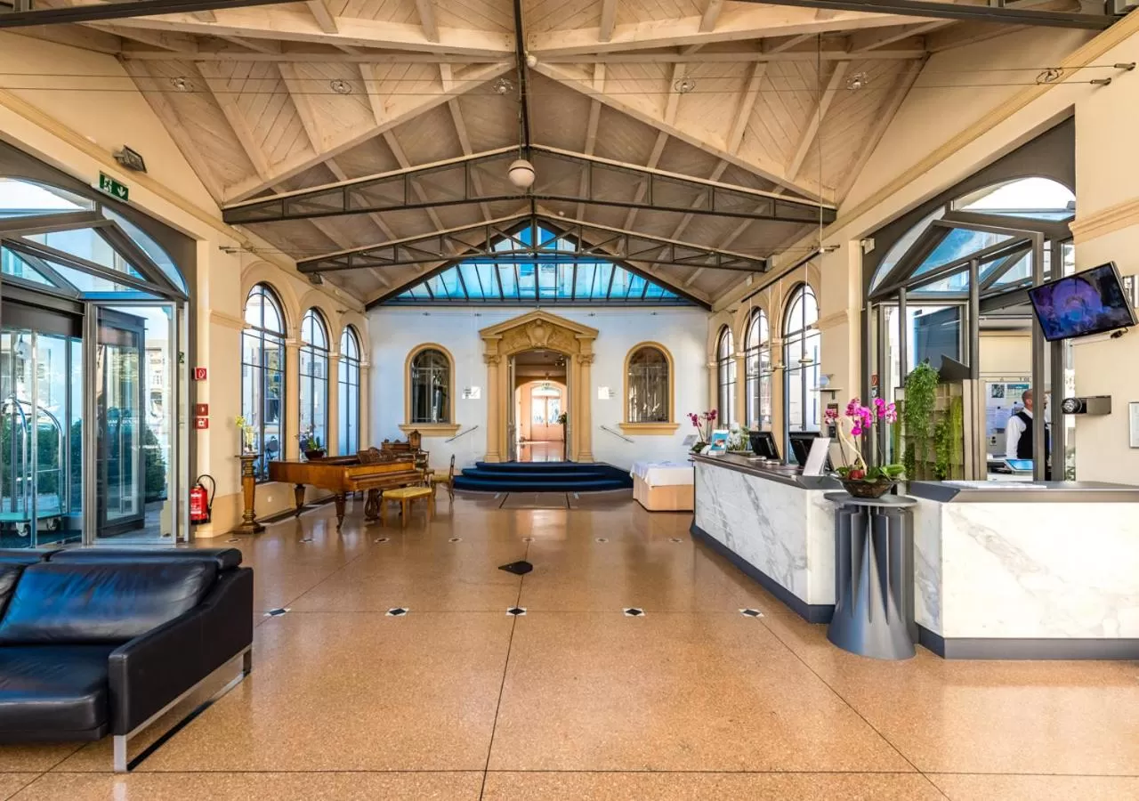 Lobby or reception in Grand Hotel et Centre Thermal d'Yverdon-les-Bains