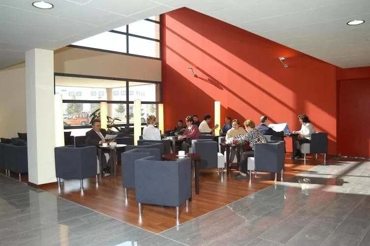 Restaurant/Places to Eat in Hotel Les Torres