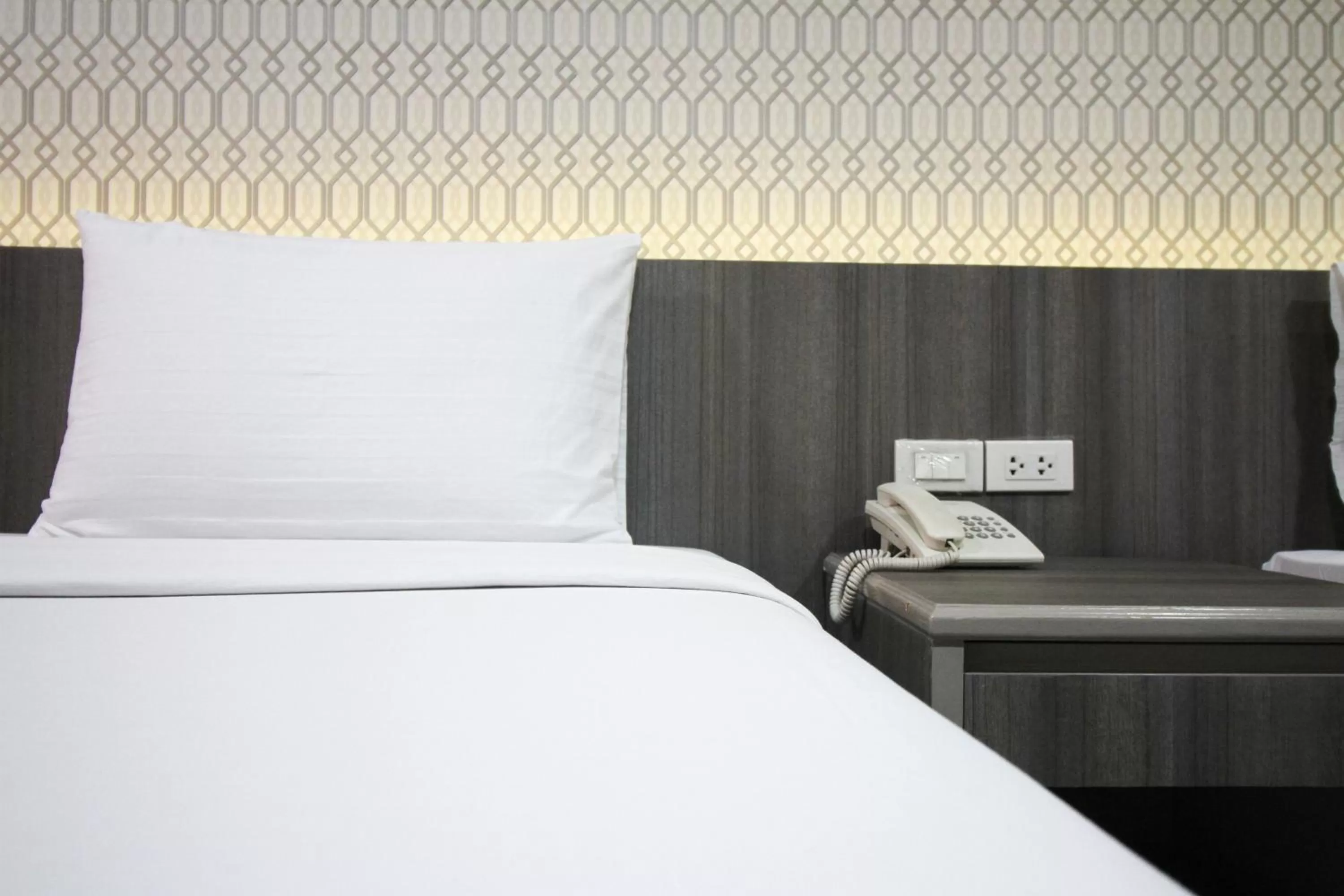 Photo of the whole room, Bed in Convenient Park Bangkok