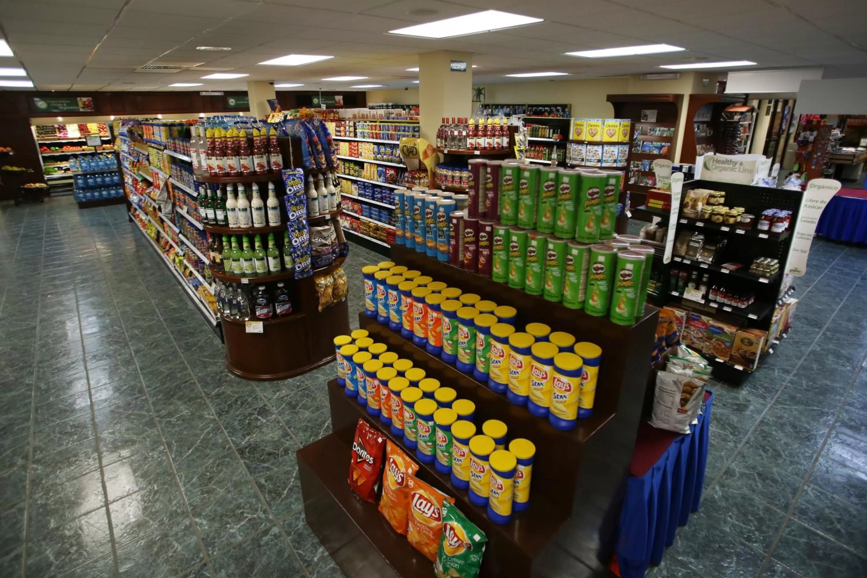 On-site shops in The Royal Sands Resort & Spa