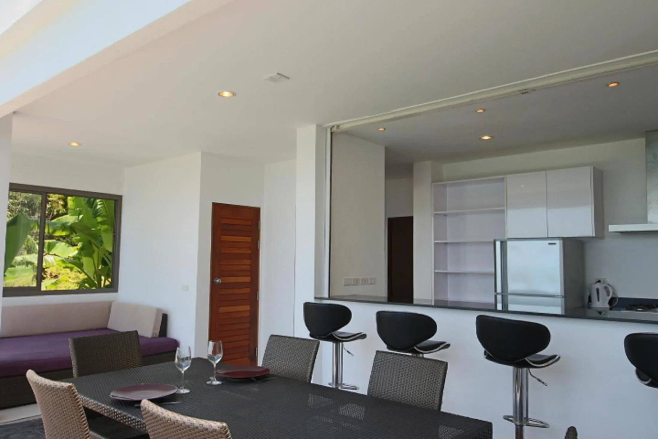 Tropical Sea View Residence