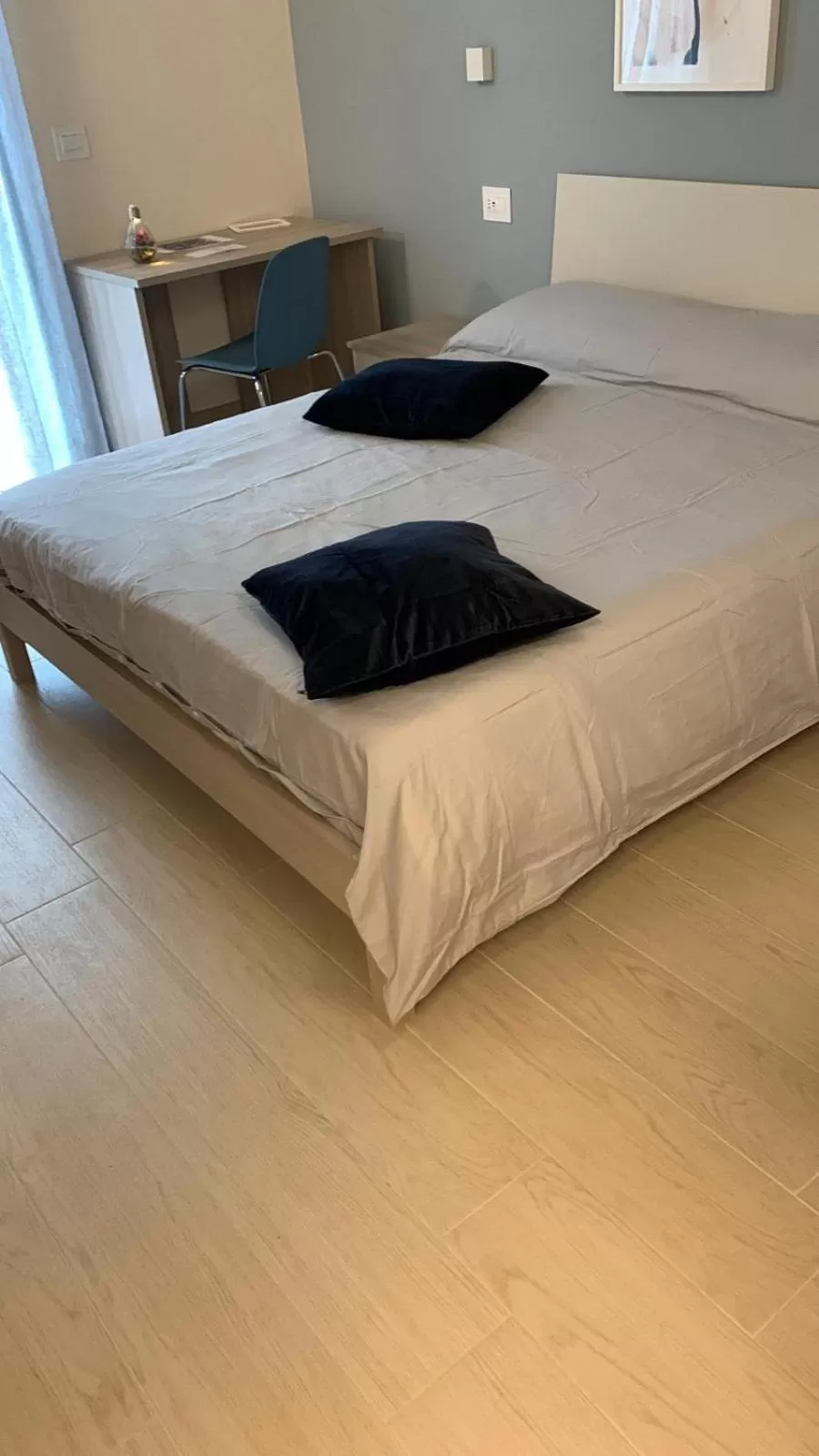 Bedroom, Bed in The Garden