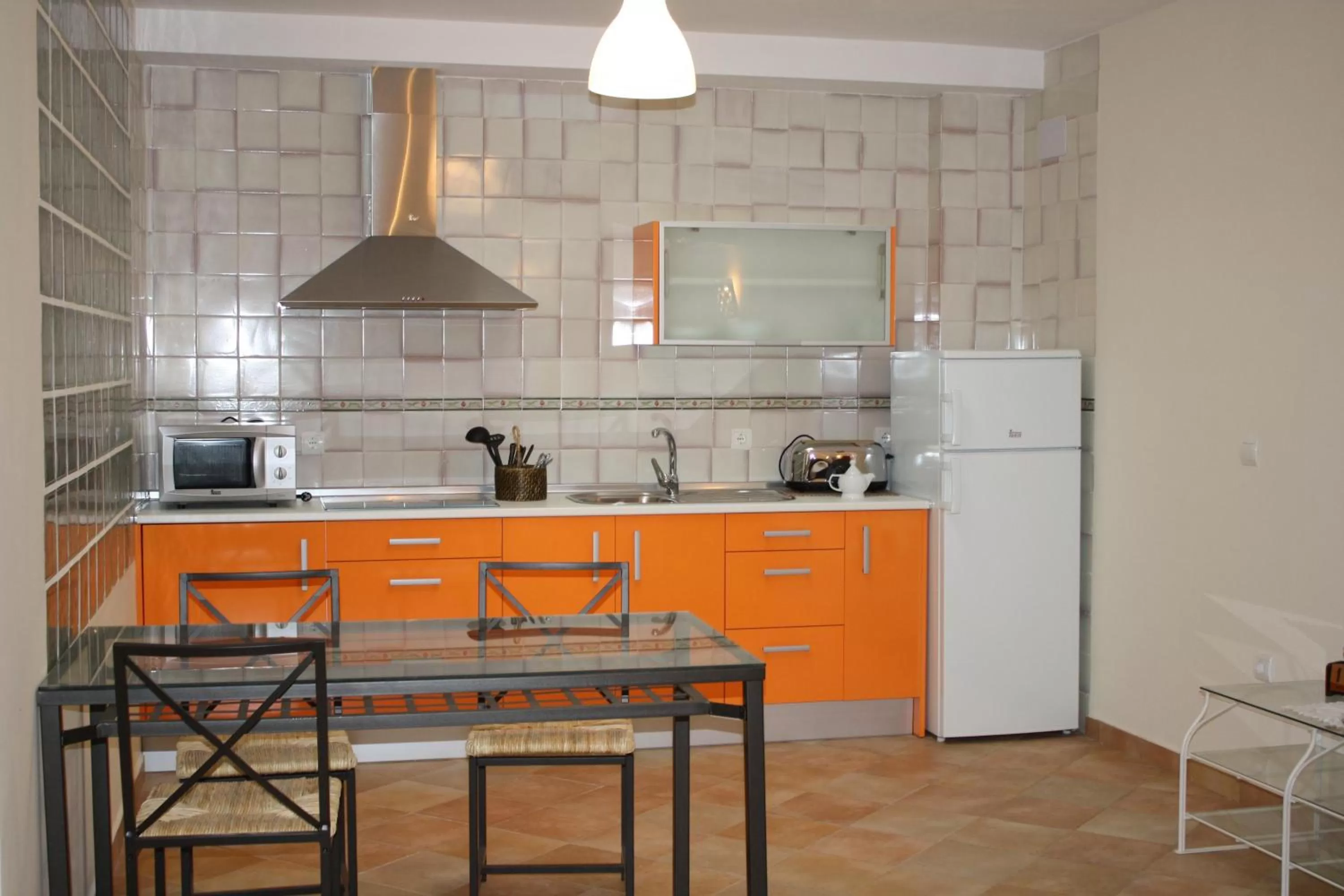Kitchen or kitchenette in Abadia Suites